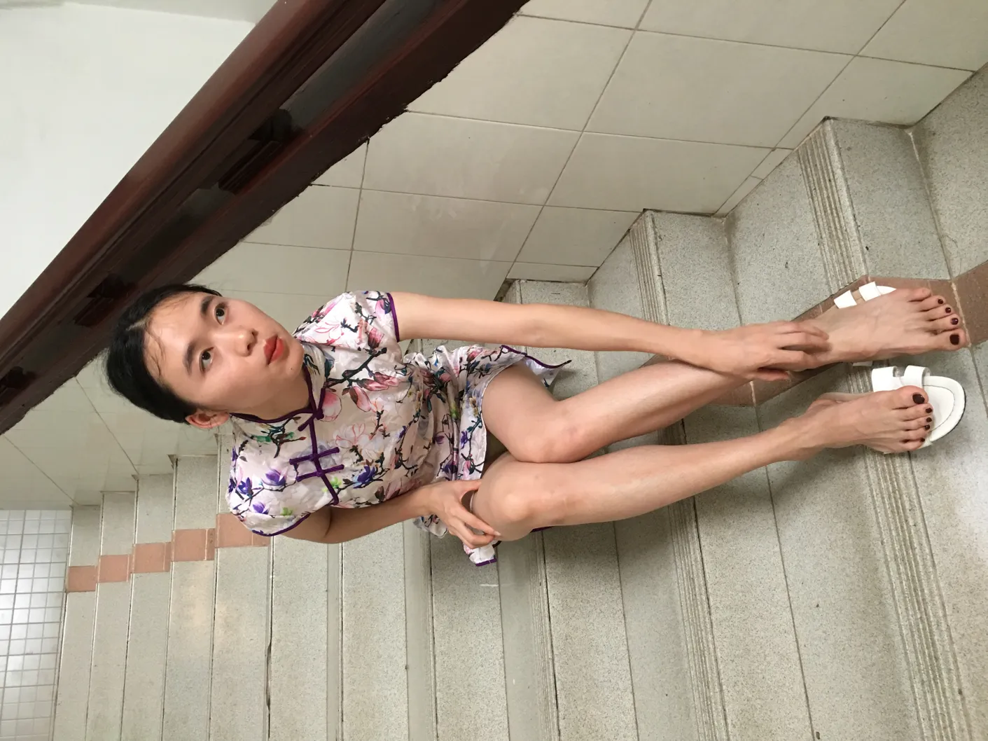 [爱美足] NO.021 男科医生小石的超嫩美足长腿网球场写真 街拍#[80P]-1