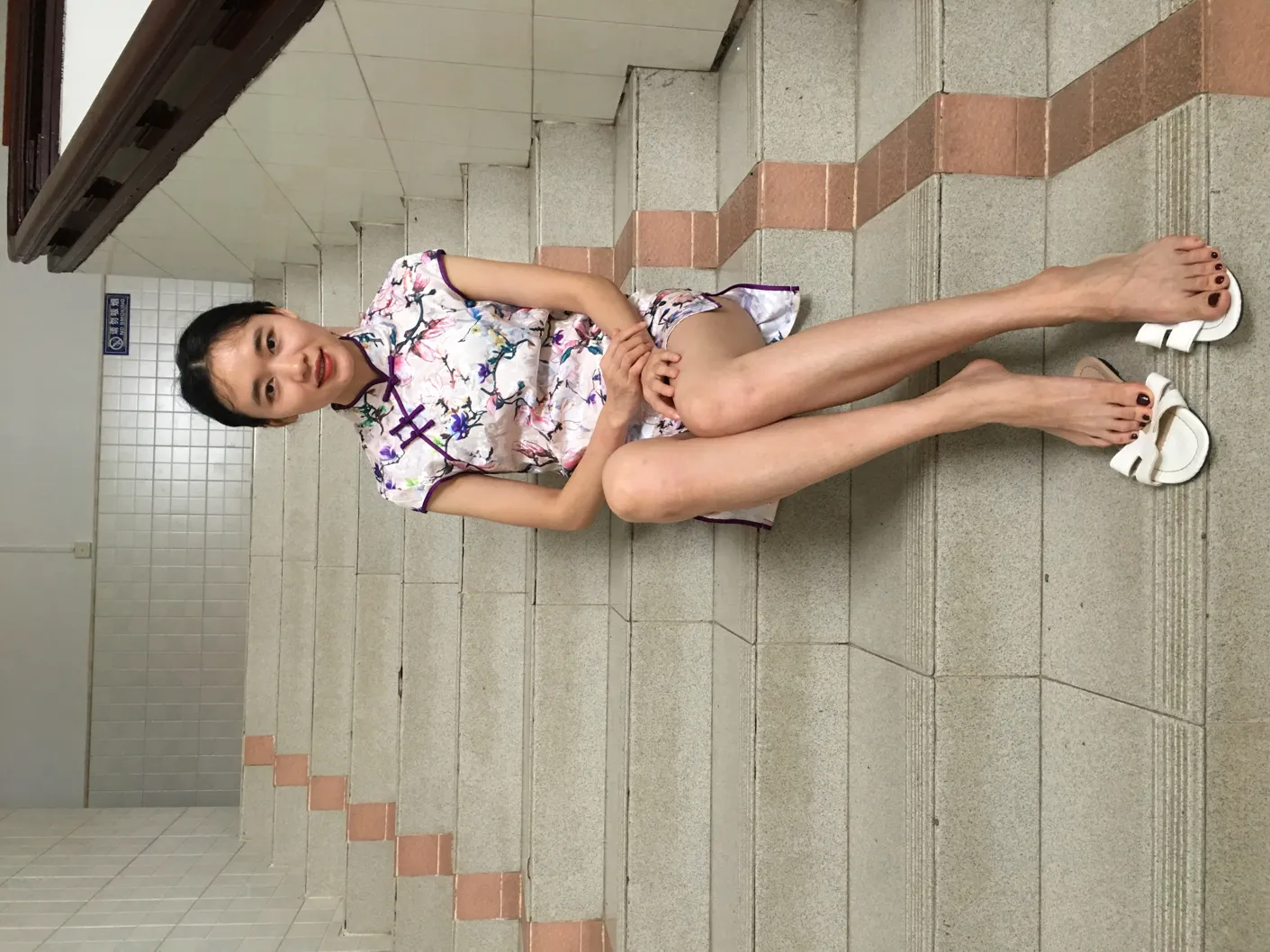 [爱美足] NO.021 男科医生小石的超嫩美足长腿网球场写真 街拍#[80P]-10