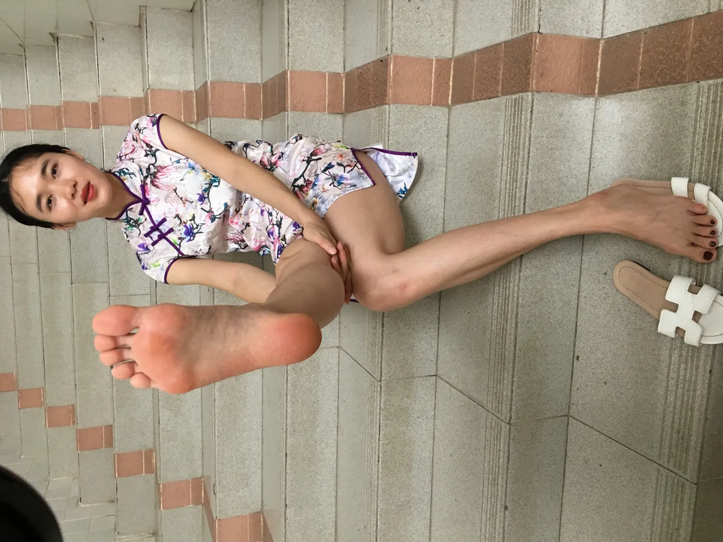 [爱美足] NO.021 男科医生小石的超嫩美足长腿网球场写真 街拍#[80P]-3