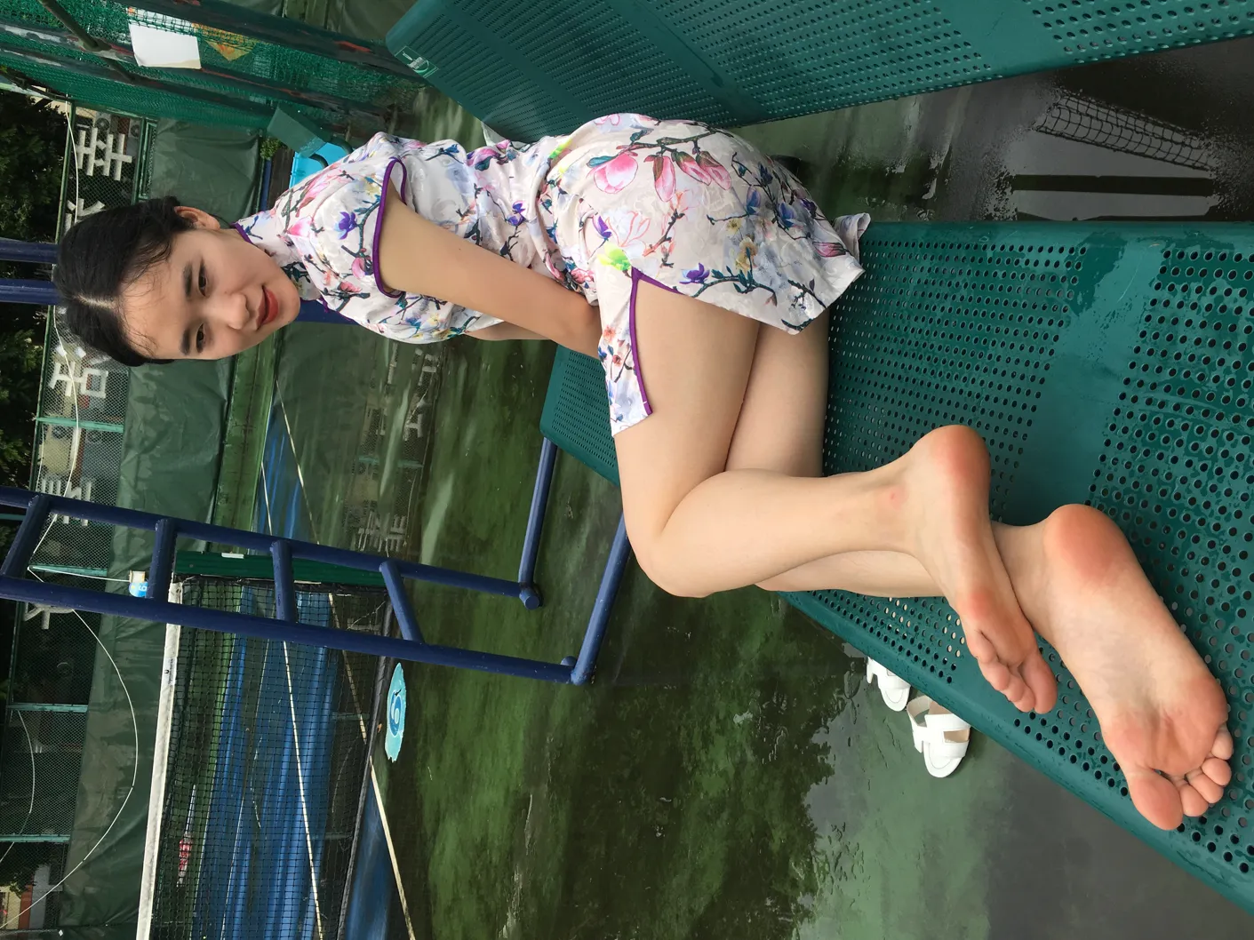 [爱美足] NO.021 男科医生小石的超嫩美足长腿网球场写真 街拍#[80P]-1