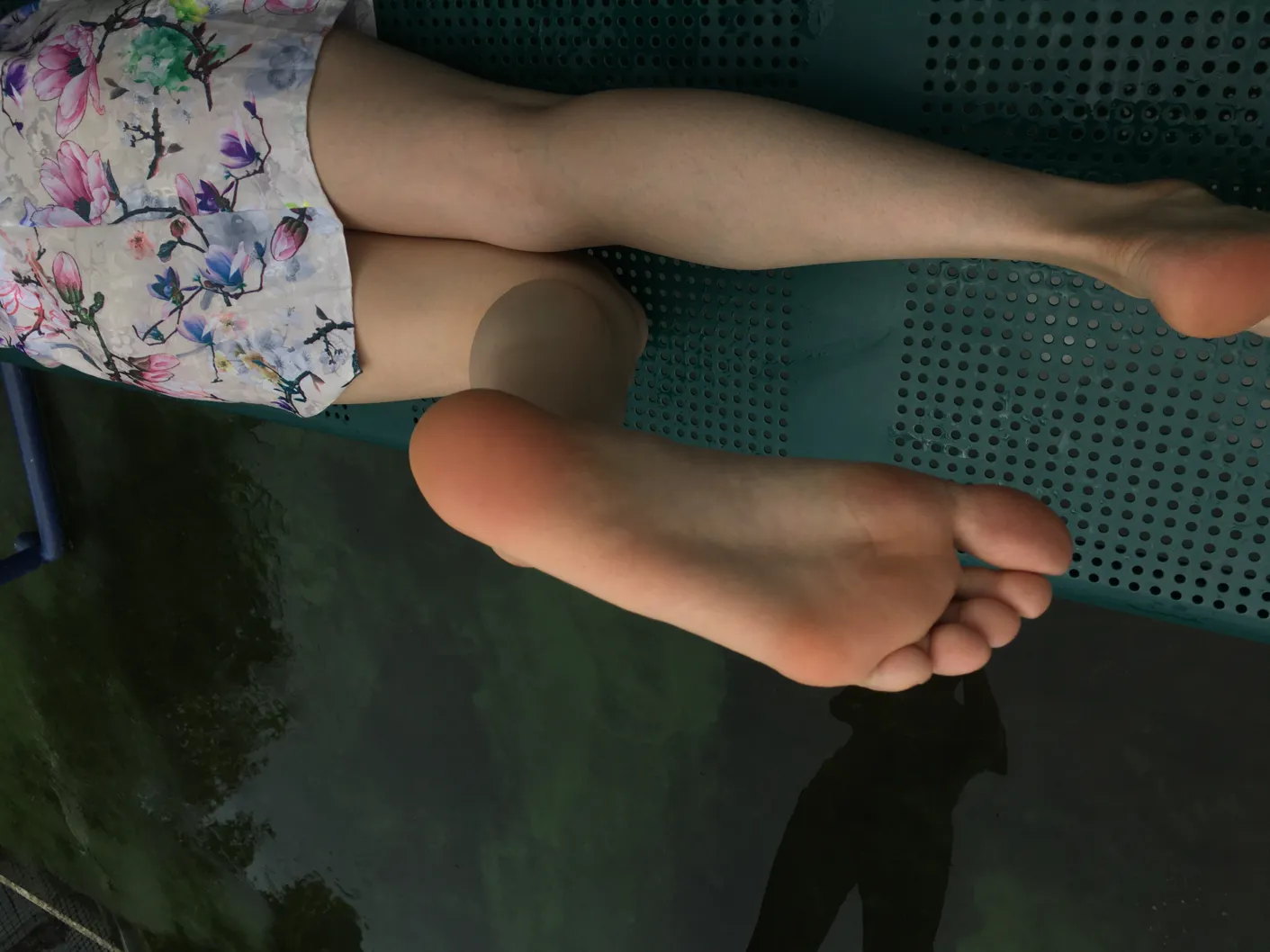 [爱美足] NO.021 男科医生小石的超嫩美足长腿网球场写真 街拍#[80P]-7