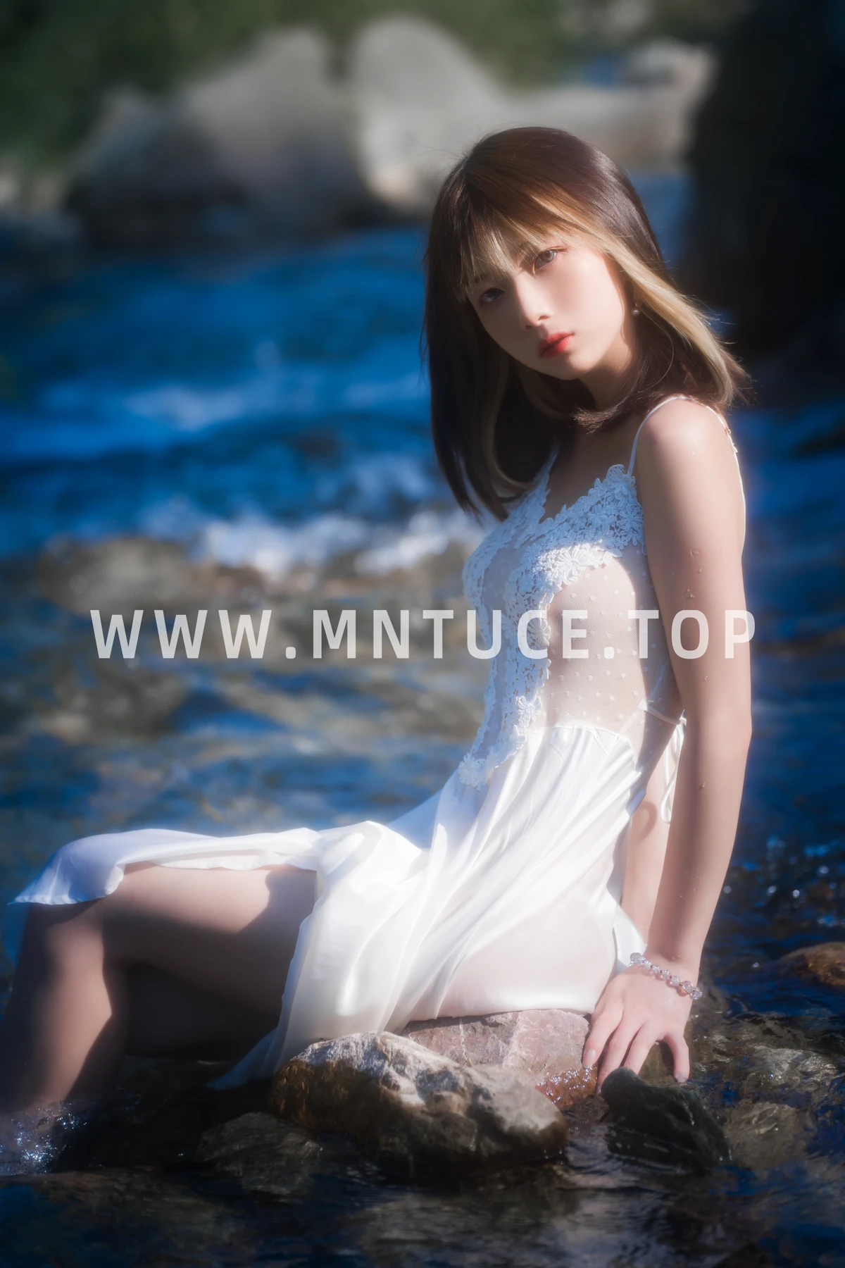 [艺图语] 2023.03.10 Vol.3041 静花照水 清青琴玖#[38P]-10