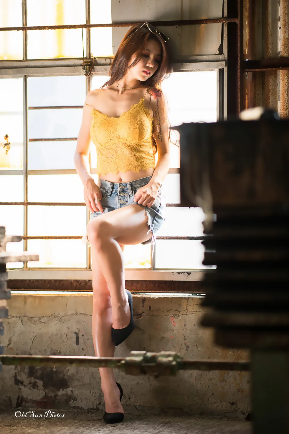[爱美足] NO.192 Debby Chiu 露肚牛仔短裤高跟美腿 街拍#[53P]-4