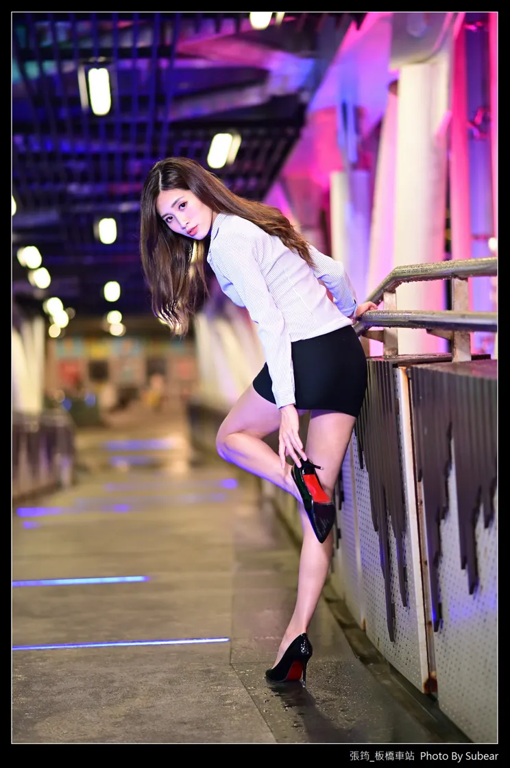 [爱美足] NO.153 张筠 OL高跟美腿 街拍#[45P]-3