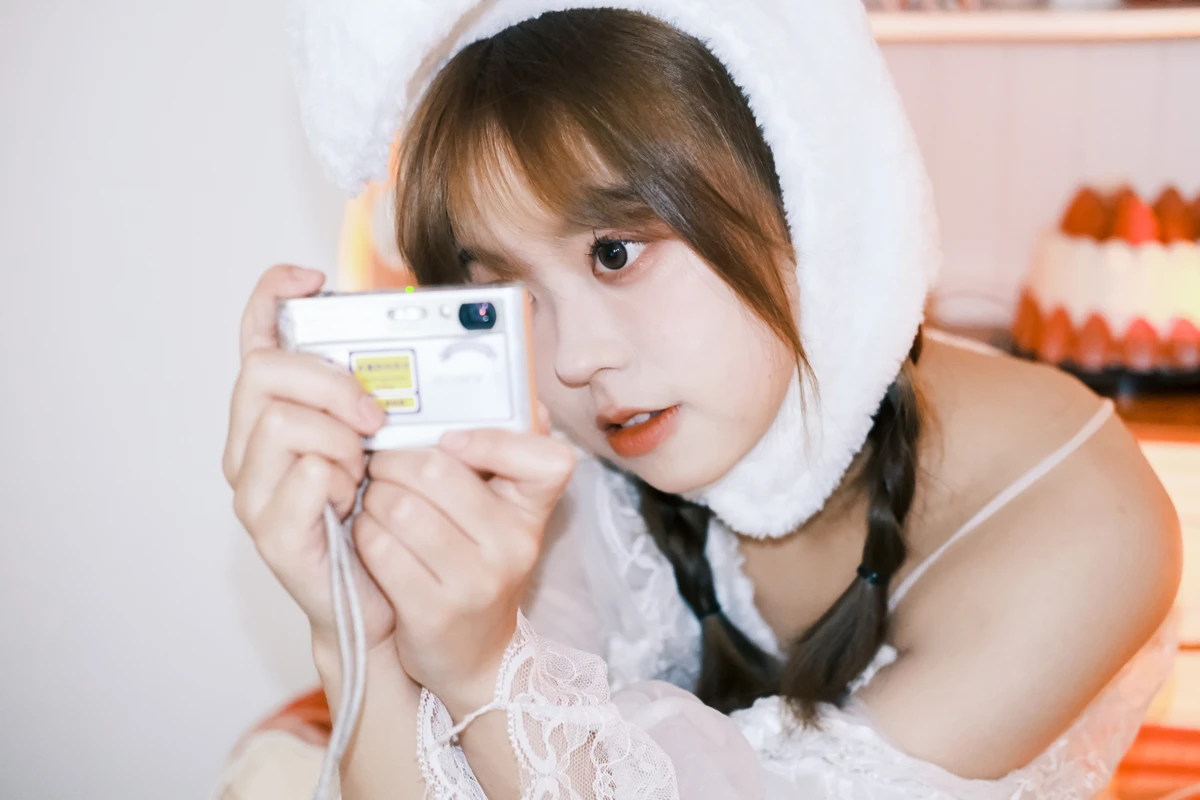 [艺图语] 2023.02.10 Vol.3014 兔兔入侵计划 哈吉麻花#[26P]-6