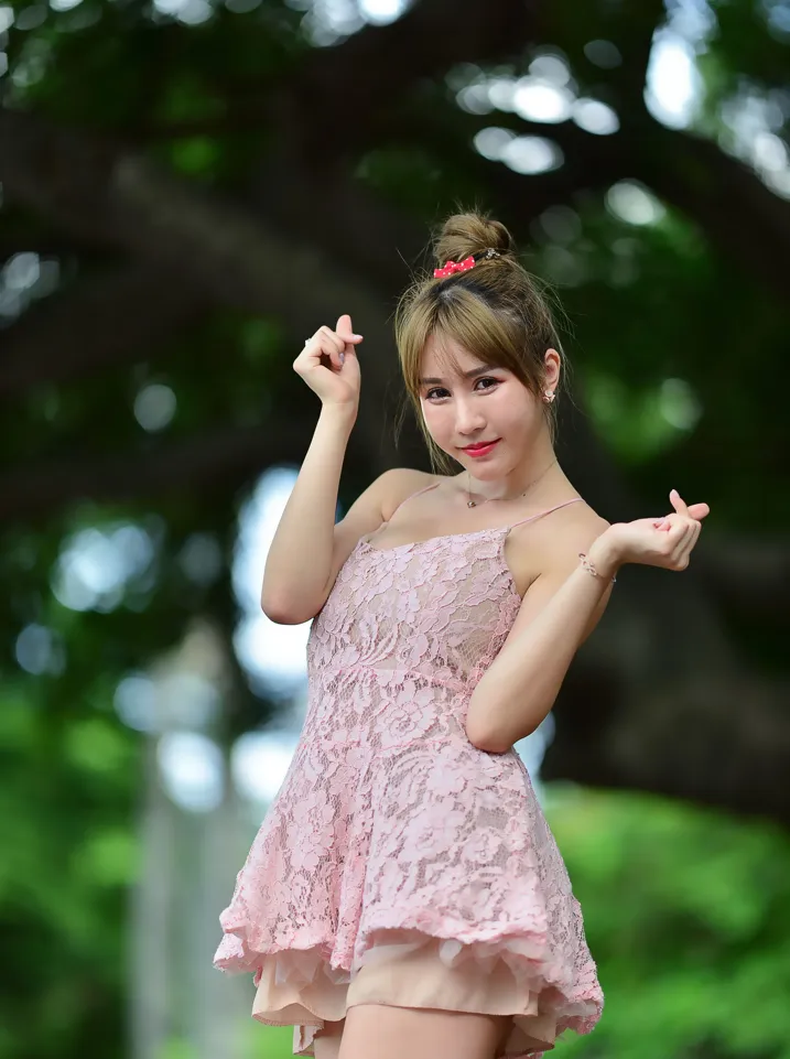 [爱美足] NO.201 陈薇羽 吊带连衣裙凉高美腿 街拍#[105P]-1