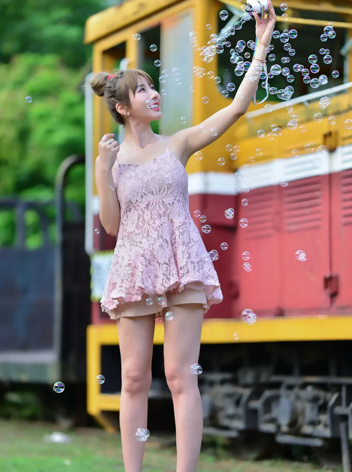 [爱美足] NO.201 陈薇羽 吊带连衣裙凉高美腿 街拍#[105P]-10