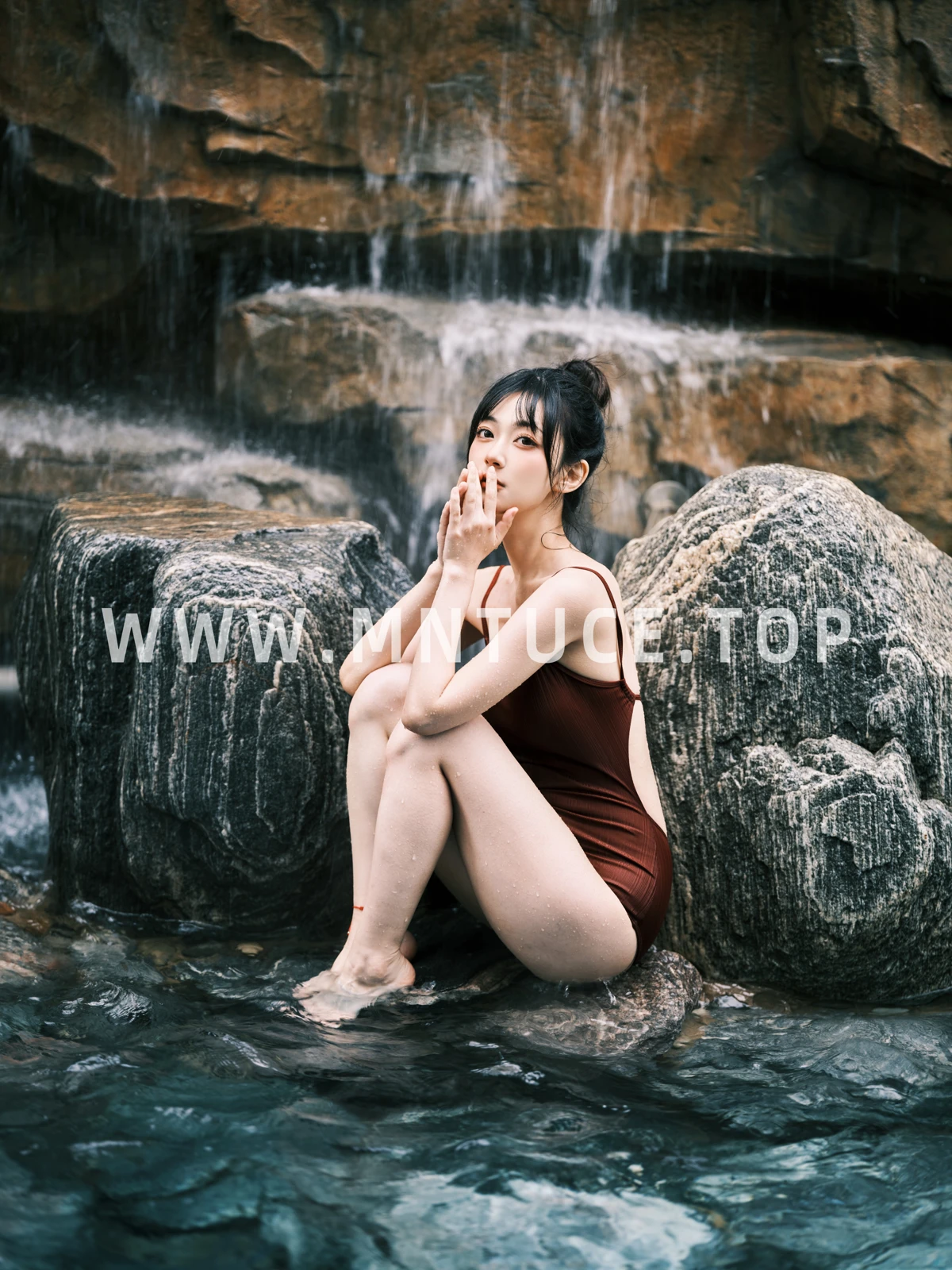 [艺图语] 2023.03.09 Vol.3036 温泉红 飞鸟咕咕-#[44P]-10