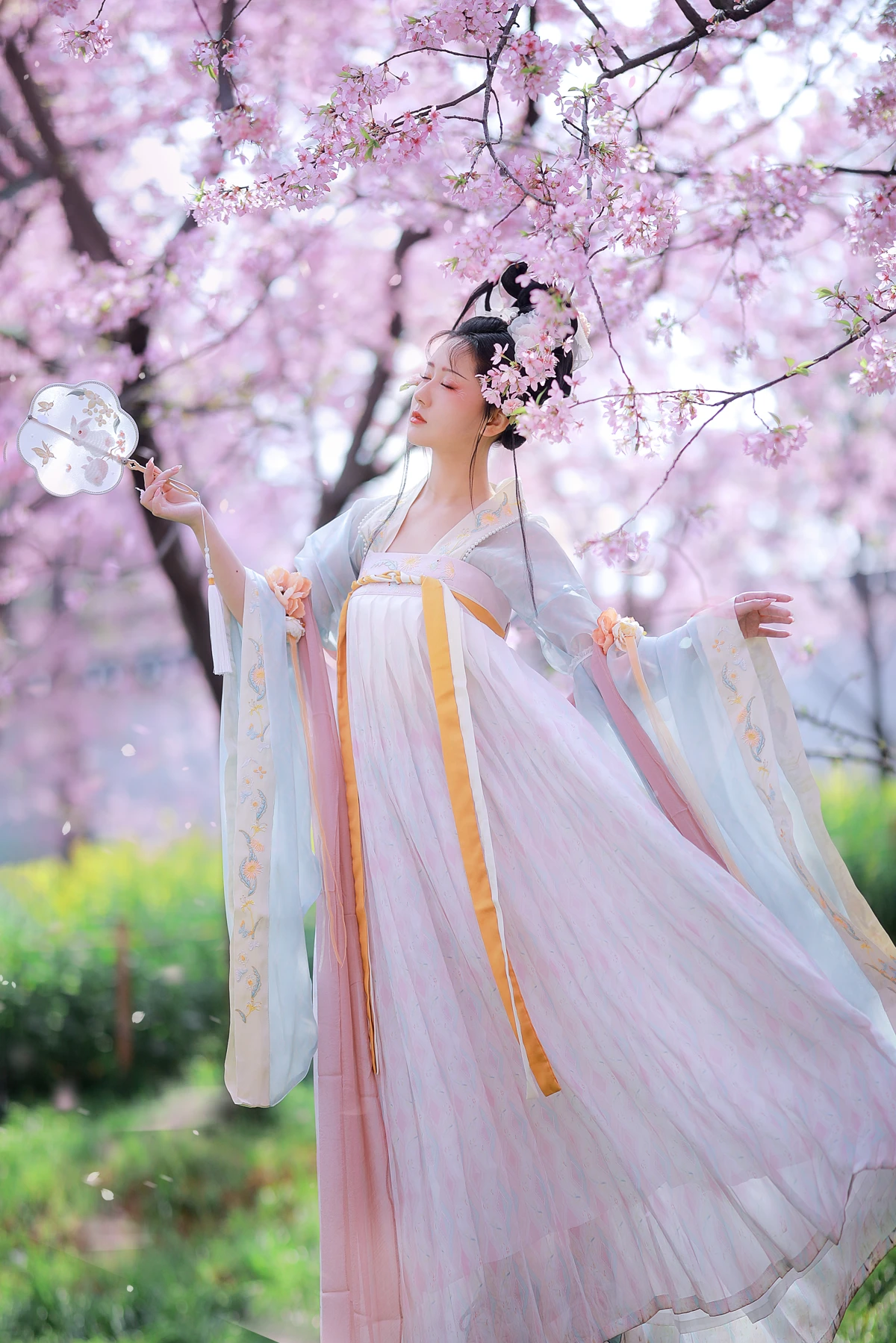 [艺图语] 2022.12.22 Vol.2732 – 樱花仙子 _三余_#[21P]-2