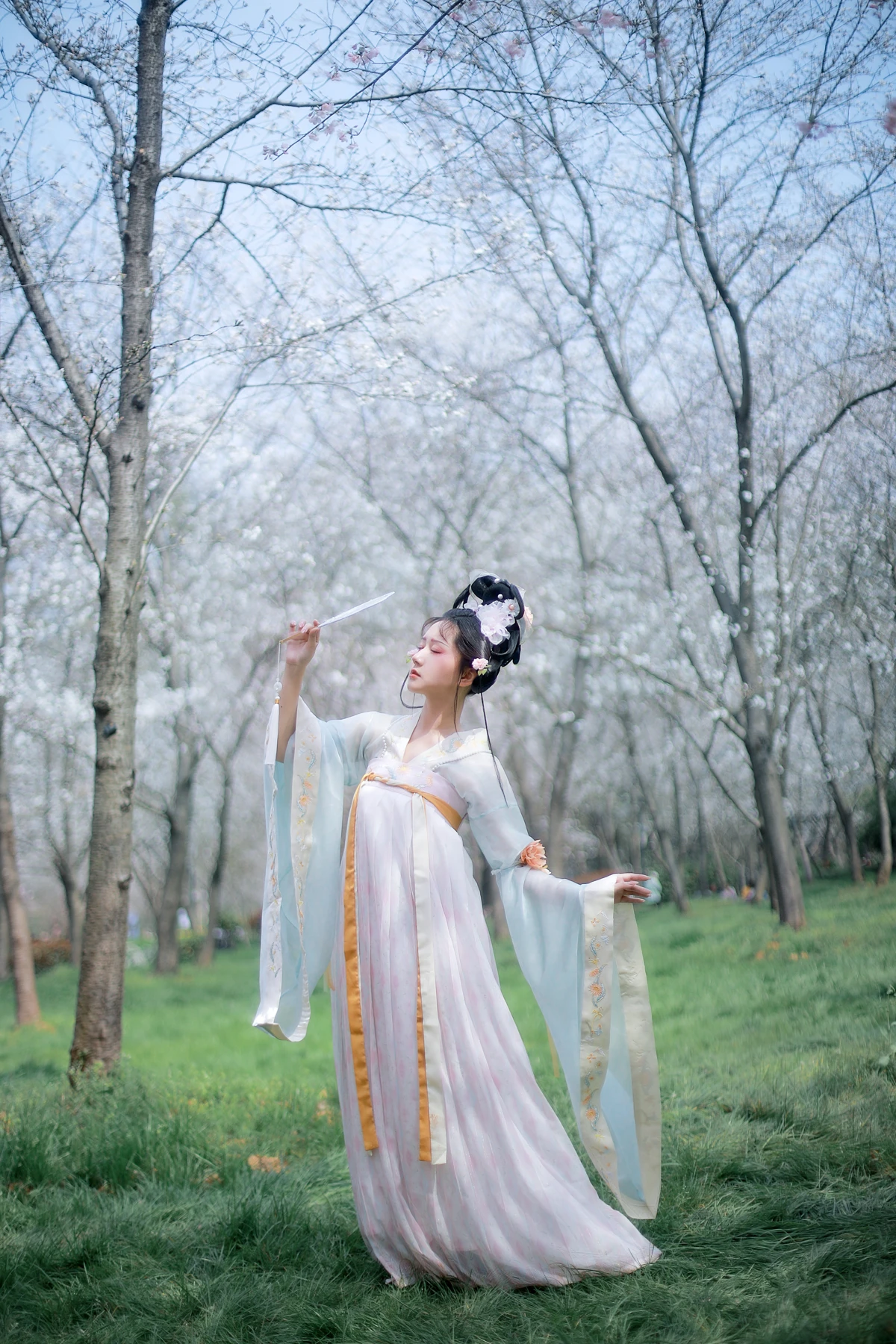 [艺图语] 2022.12.22 Vol.2732 – 樱花仙子 _三余_#[21P]-3