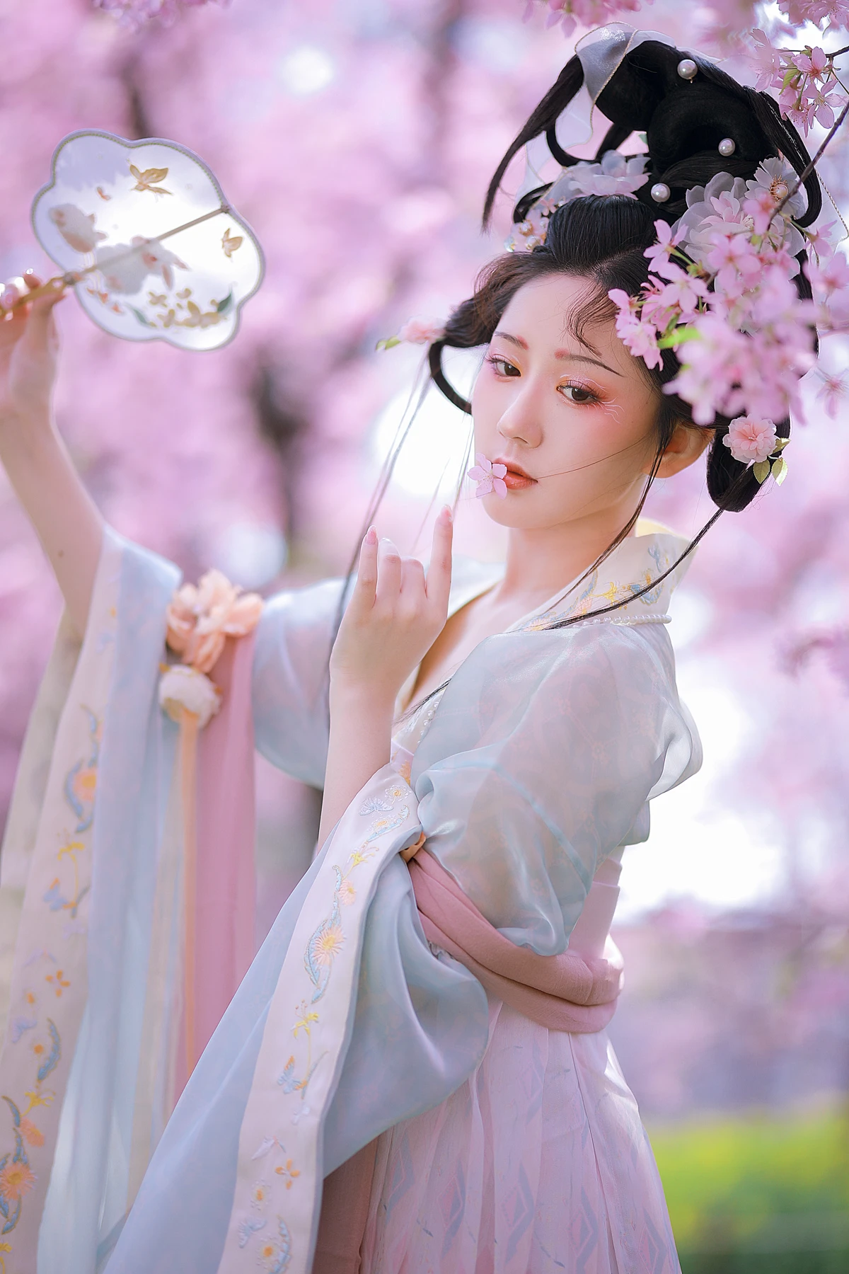 [艺图语] 2022.12.22 Vol.2732 – 樱花仙子 _三余_#[21P]-7