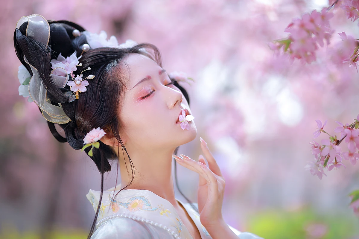 [艺图语] 2022.12.22 Vol.2732 – 樱花仙子 _三余_#[21P]-8