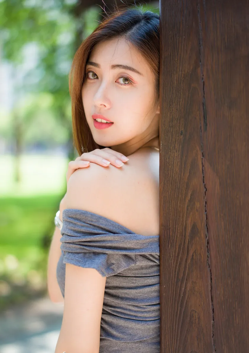 [爱美足] NO.207 金允乔 露肩连衣短裙涼高美腿 街拍#[54P]-9