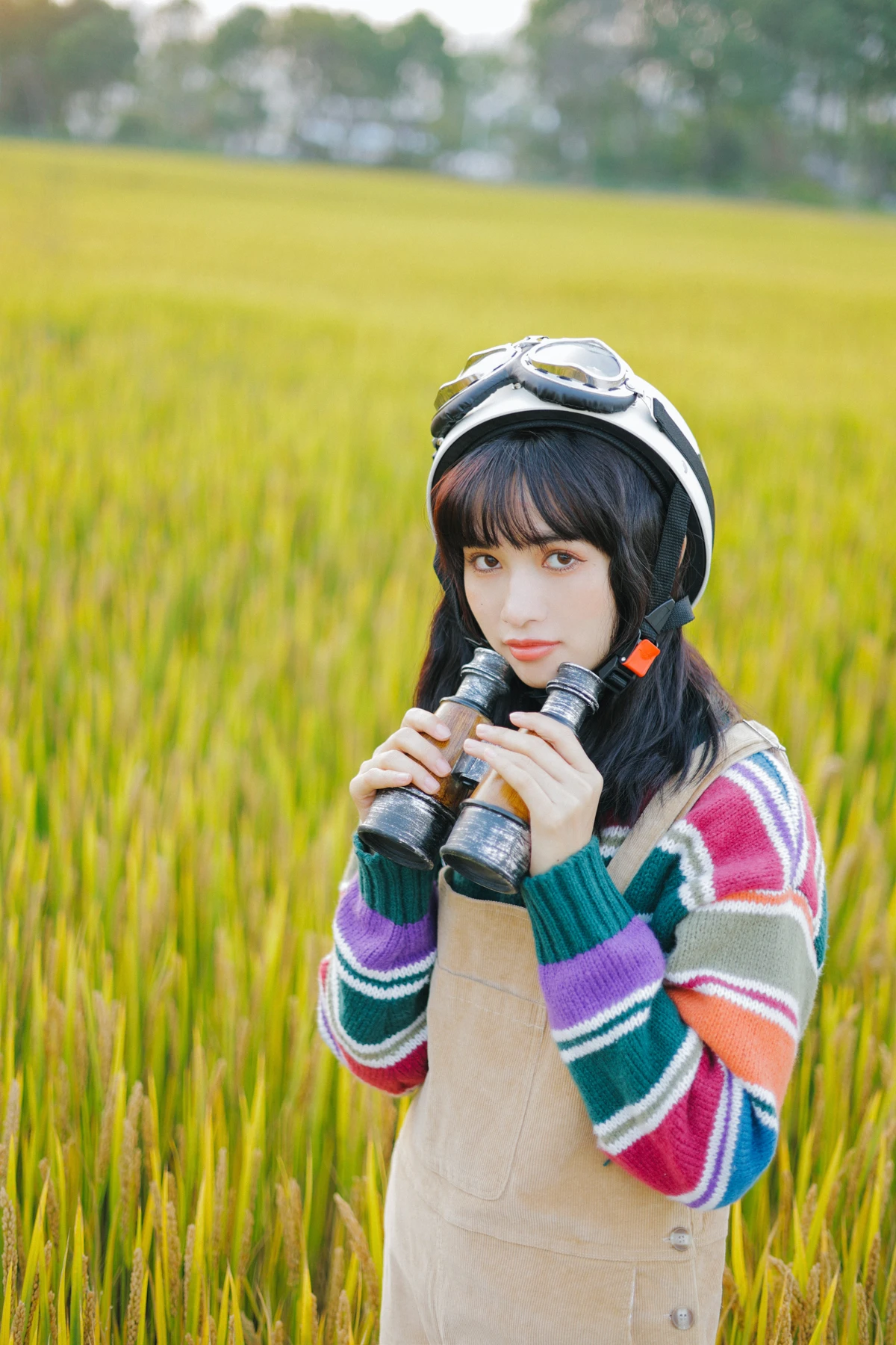 [艺图语] 2023.01.31 Vol.2935 山野间稻田里 夏施哈哈酱#[31P]-1