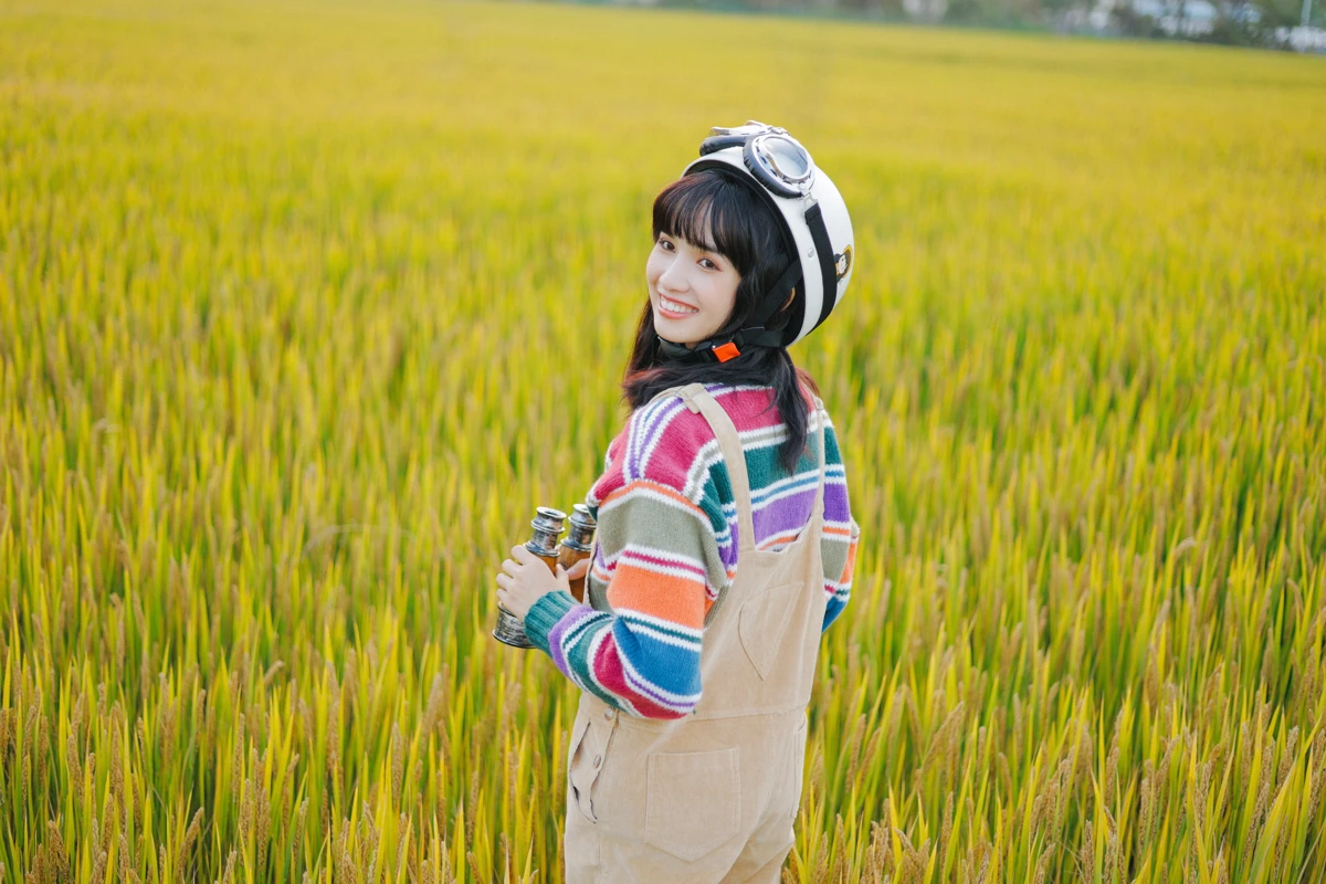 [艺图语] 2023.01.31 Vol.2935 山野间稻田里 夏施哈哈酱#[31P]-10