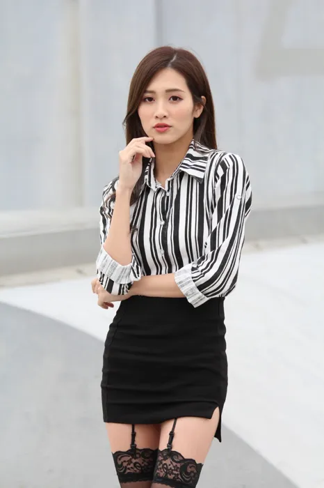 [爱美足] NO.025 长腿美模 张筱 性感黑丝外拍 街拍#[93P]-3