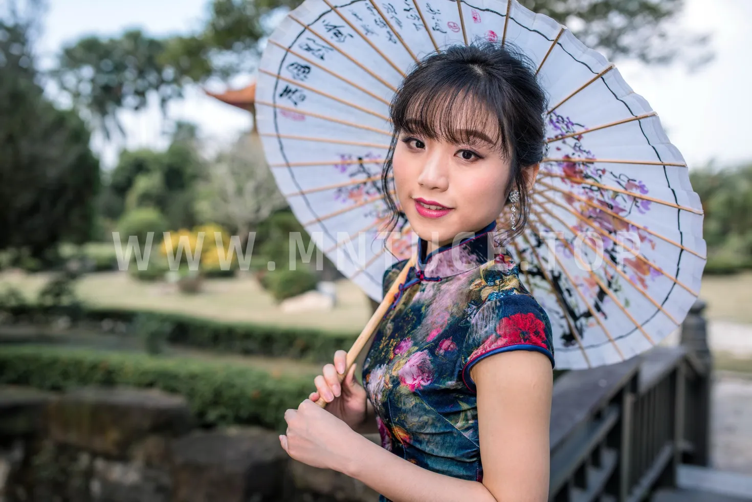 [爱美足] NO.194 余宸 短旗袍高跟美腿 街拍#[105P]-5