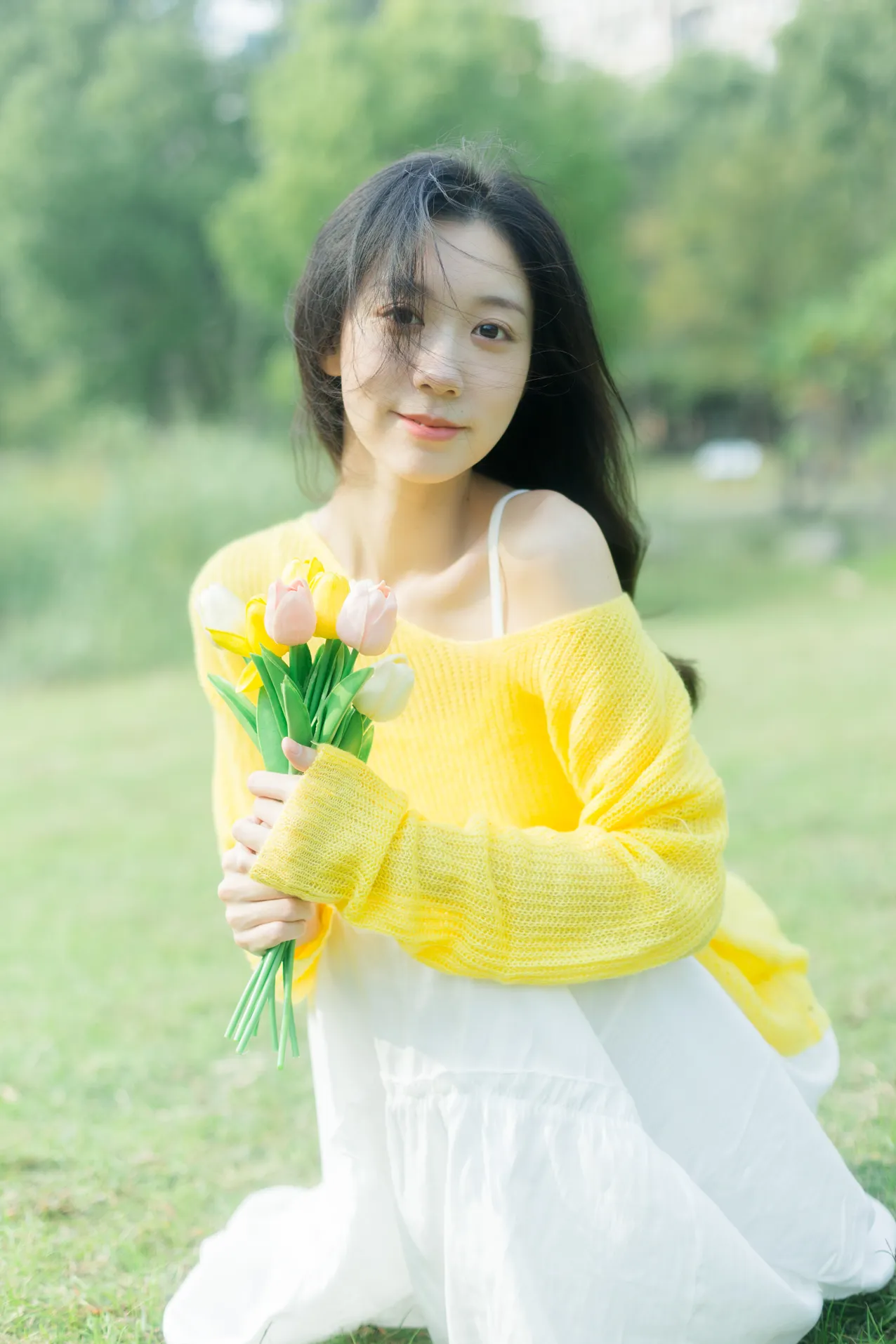 [艺图语] 2022.11.26 Vol.2532 – 秋风轻轻 饲猫少女-#[38P]-10