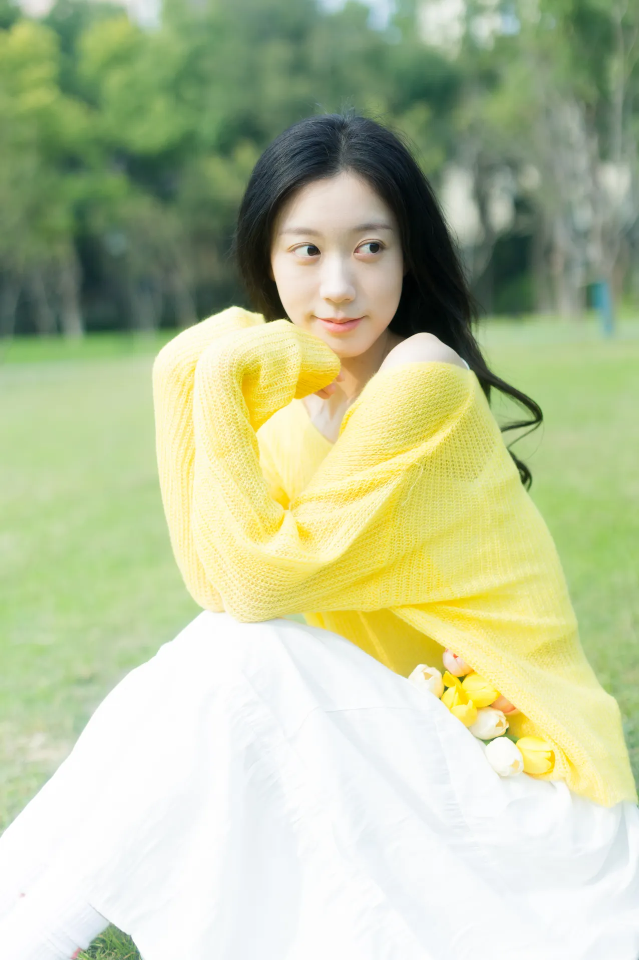 [艺图语] 2022.11.26 Vol.2532 – 秋风轻轻 饲猫少女-#[38P]-8