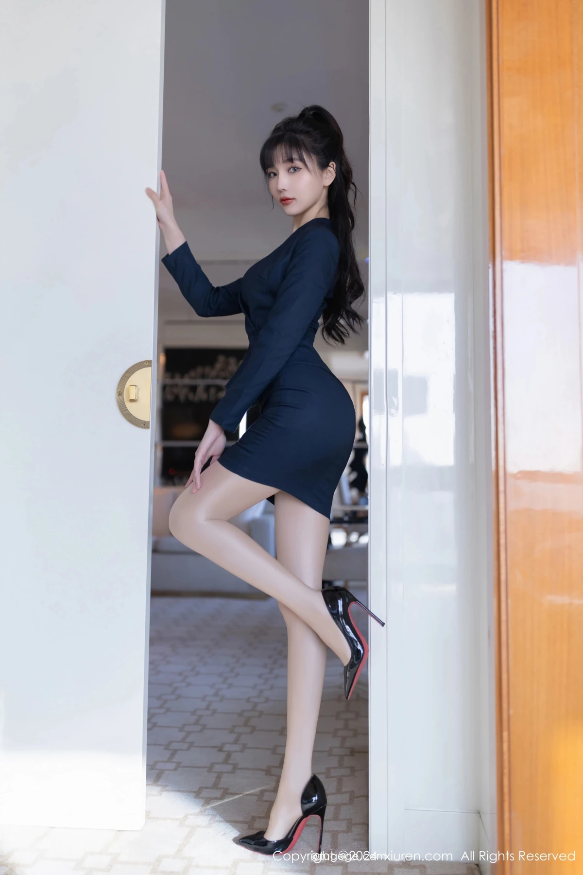[秀人网] 2024.10.10 No.9263 陆萱萱#[81P]-4