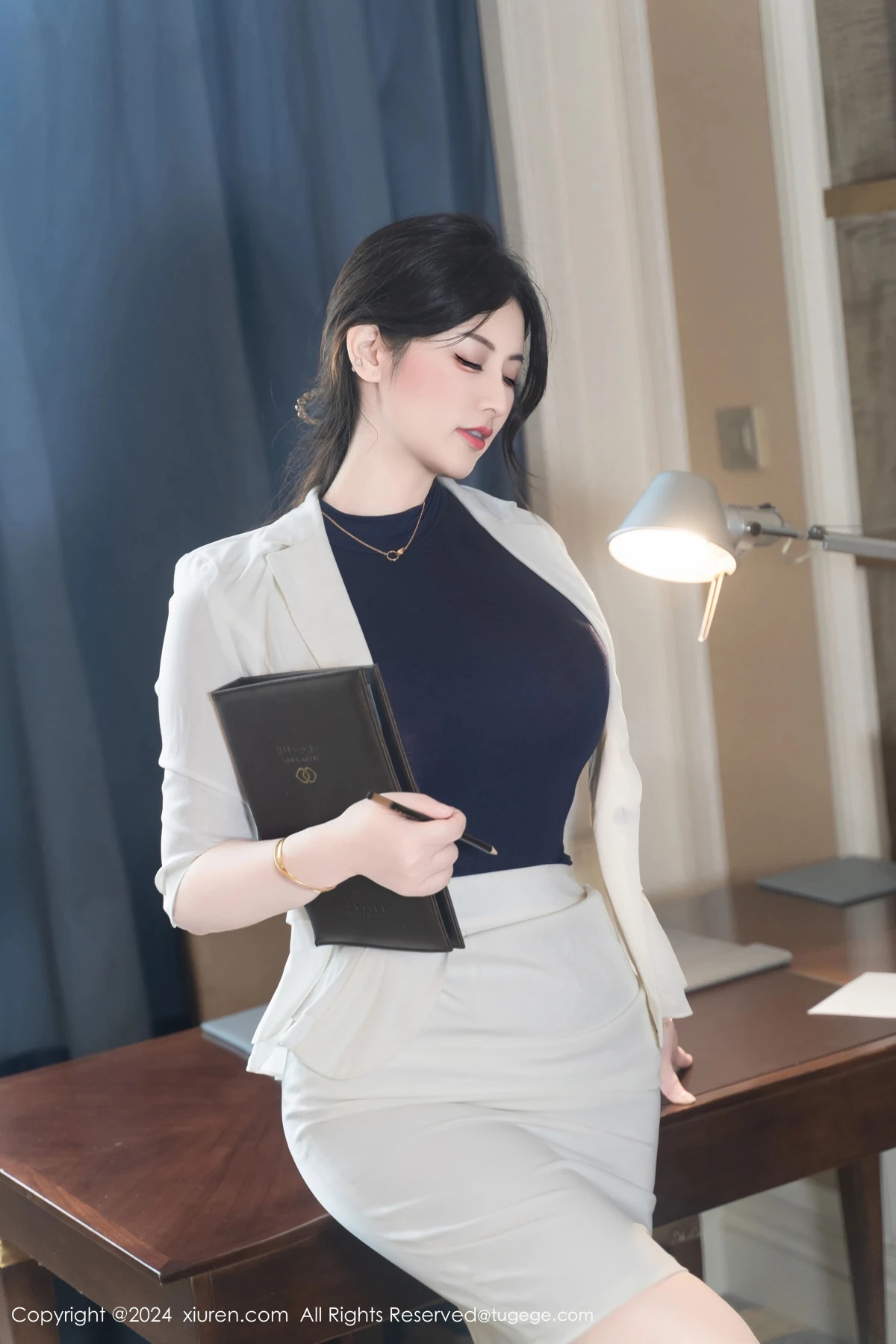 [秀人网] 2024.10.21 No.9319 诗诗kiki#[99P]-9