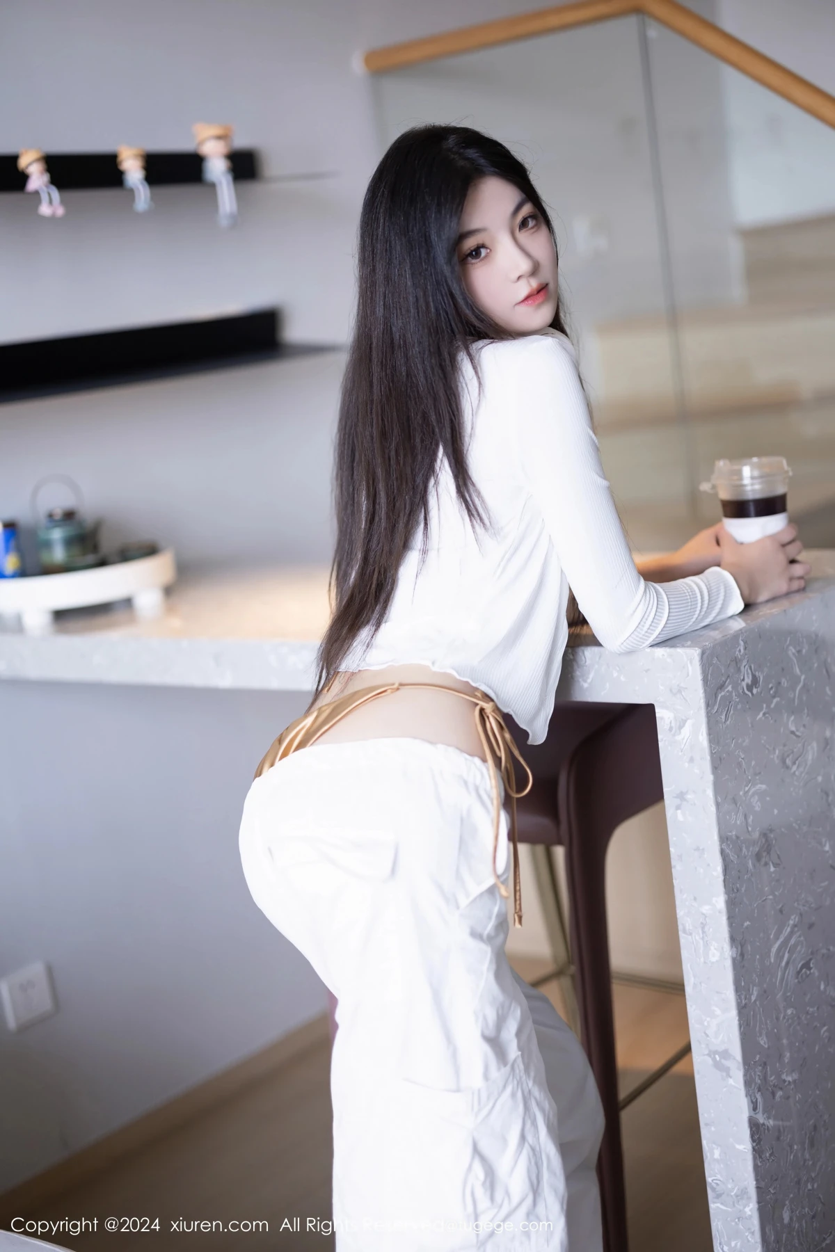 [秀人网] 2024.10.10 No.9262 初梦瑶#[84P]-1