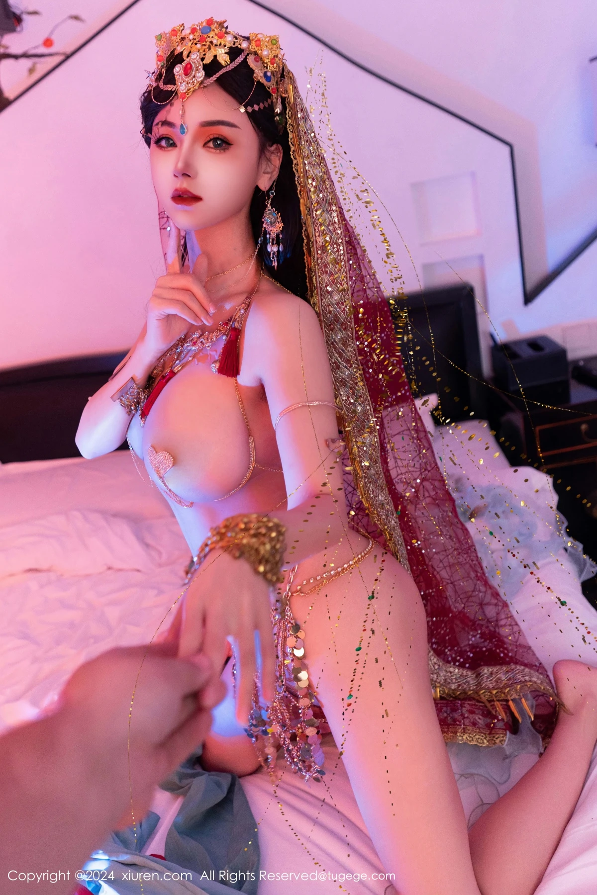 [秀人网] 2024.12.12 No.9585 不吃冰淇淋#[90P]-1