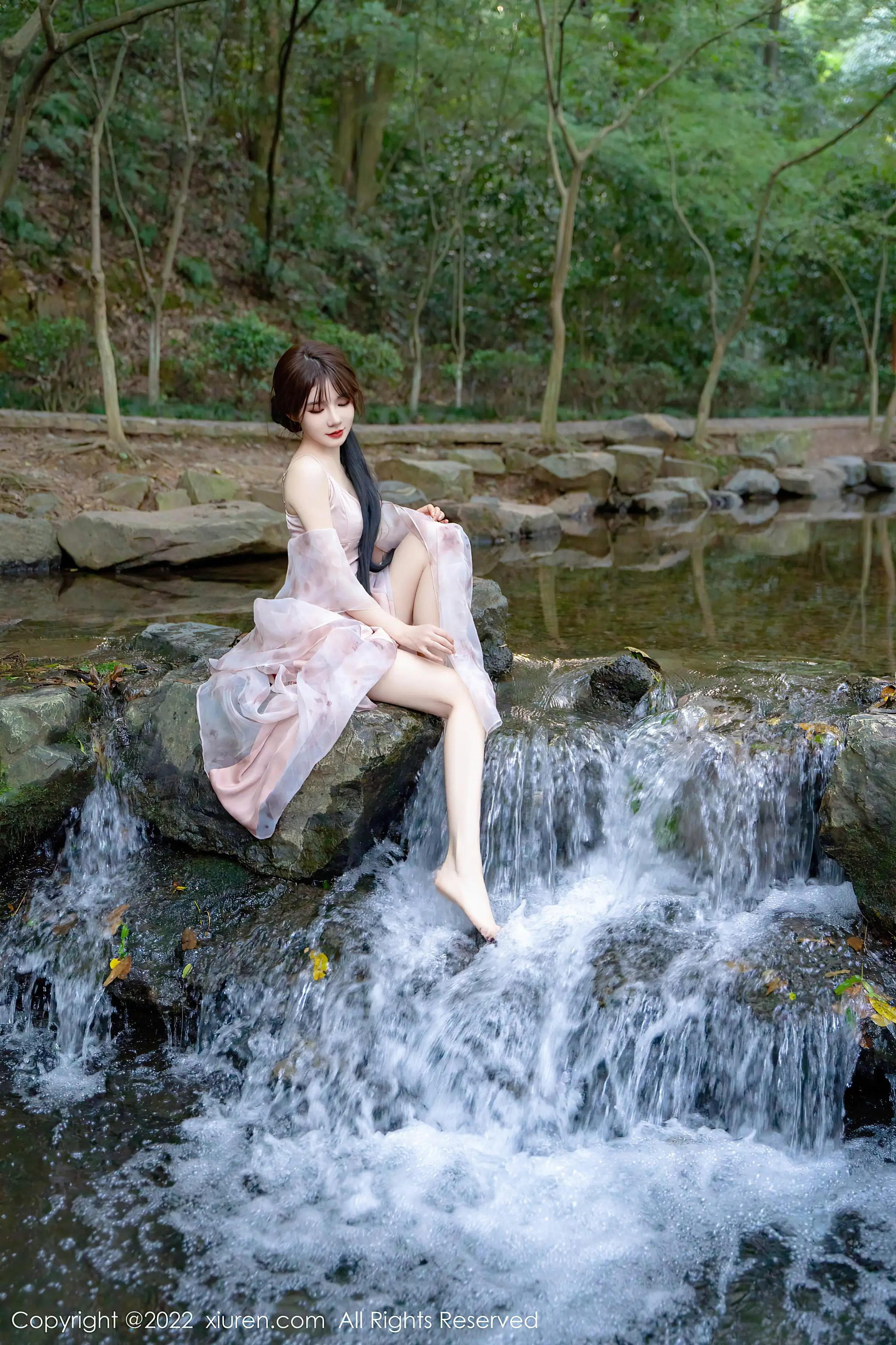[秀人网] 2022.10.11 NO.5690 婠婠么#[82P]-1