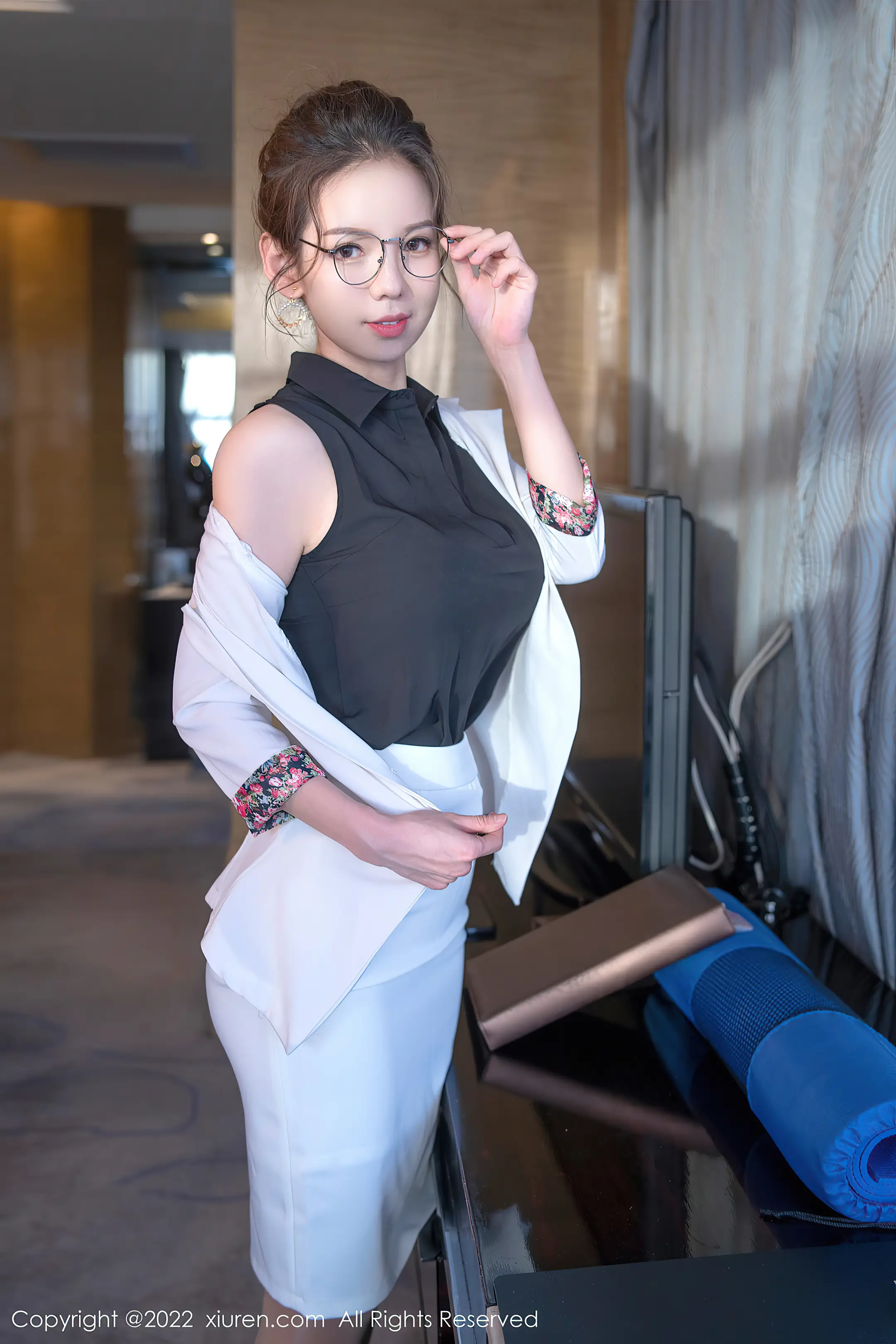 [秀人网] 2022.04.25 – NO.4917 大美媚京#[63P]-2