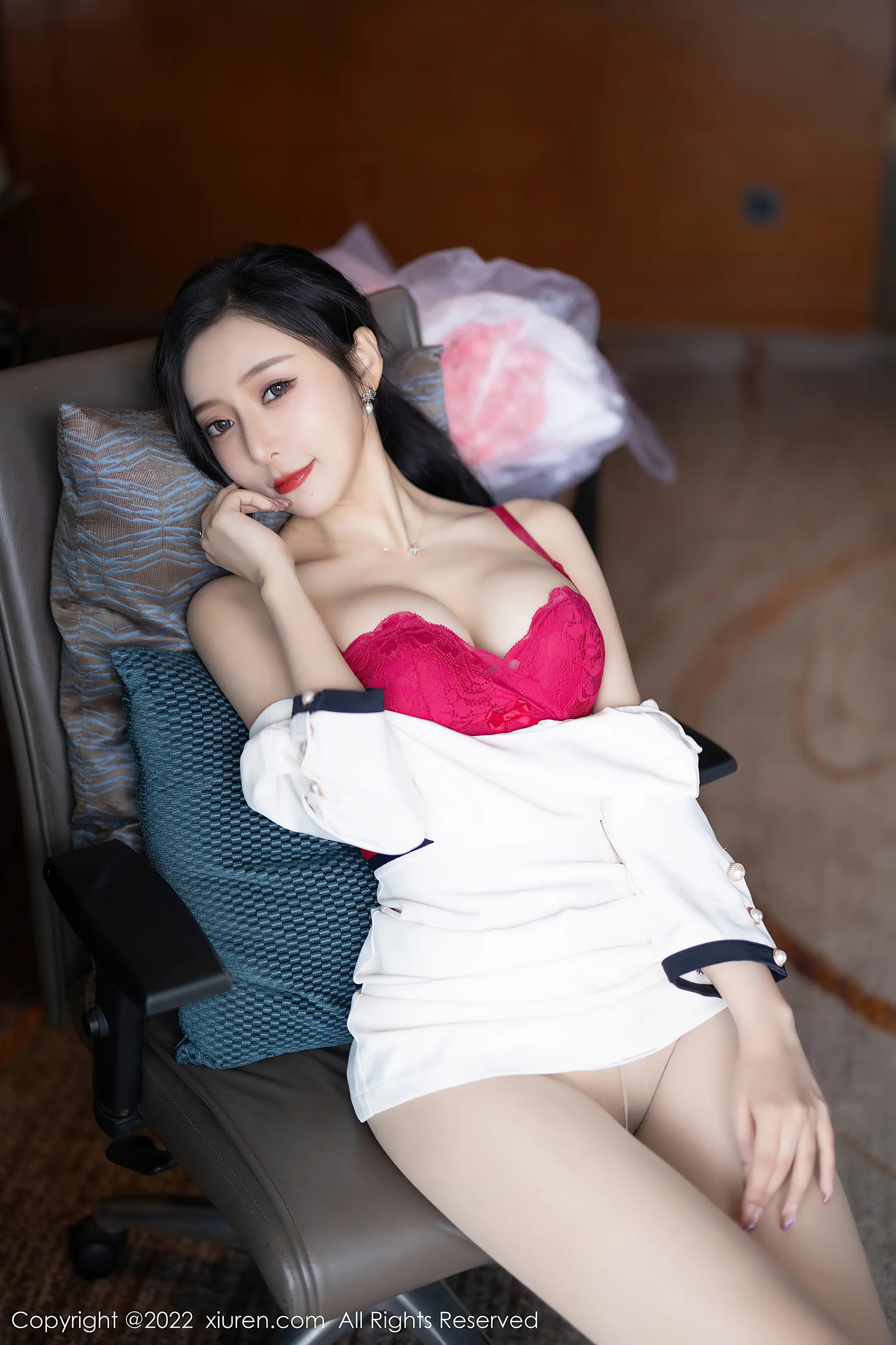 [秀人网] 2022.05.05 – NO.4963 王馨瑶yanni#[72P]-1