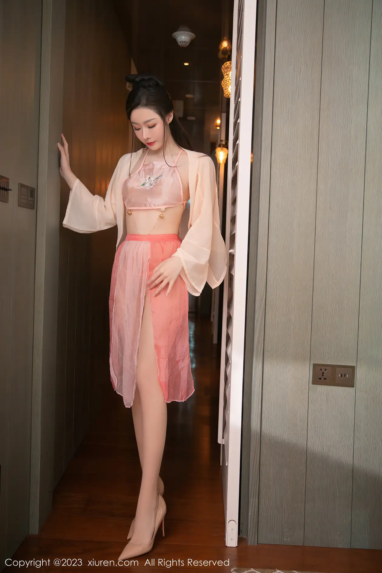 [秀人网] 2023.07.13 NO.7075 是小逗逗#[80P]-2