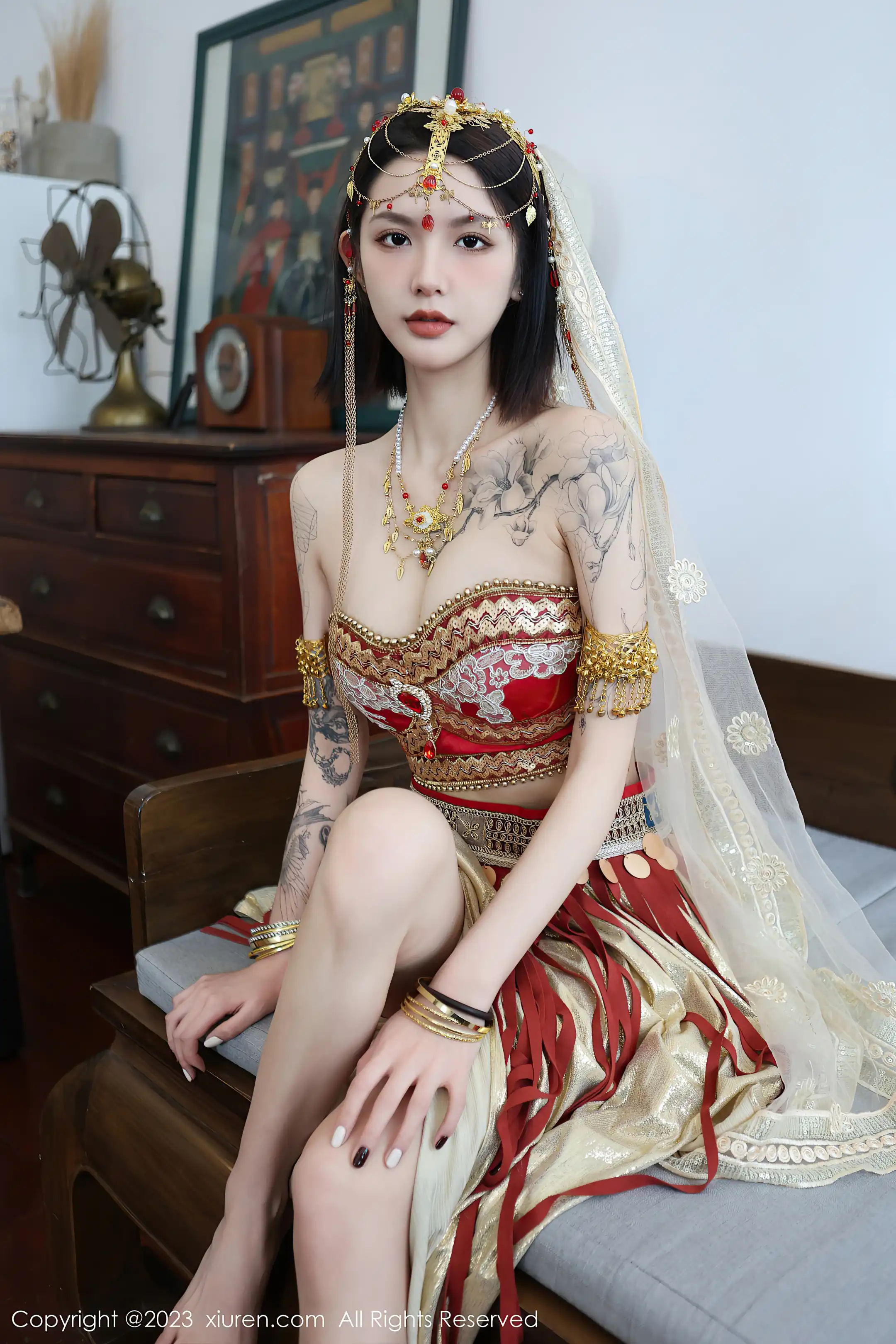 [秀人网] 2023.02.09 NO.6240 乔一一#[77P]-1