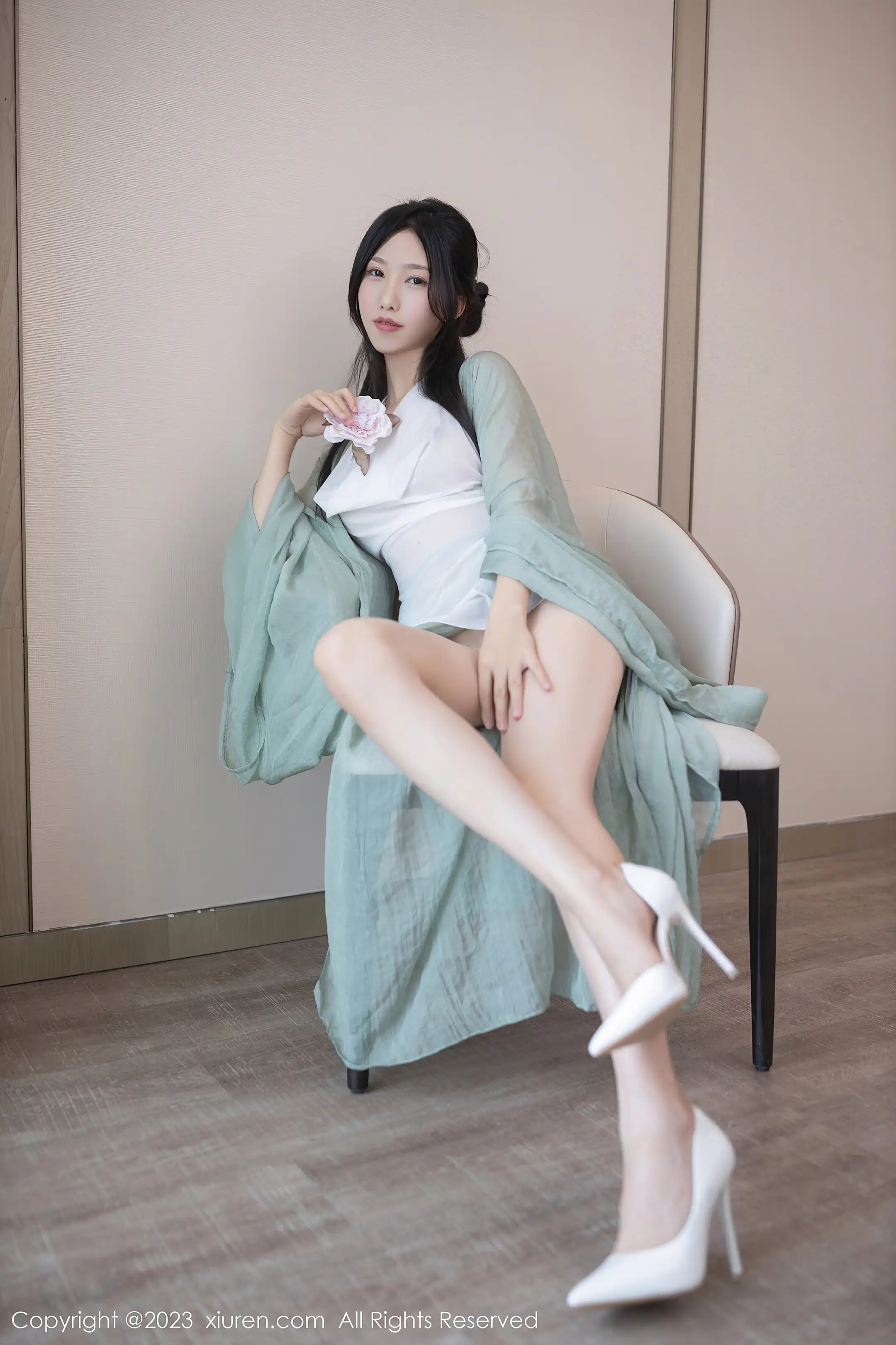 [秀人网] 2023.03.15 NO.6420 利世#[75P]-9