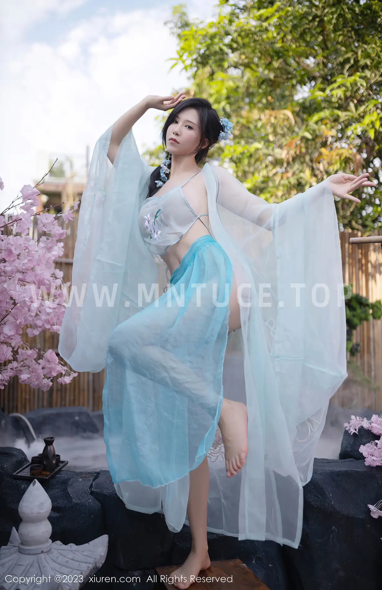 [秀人网] 2023.06.28 NO.6991 利世#[75P]-1