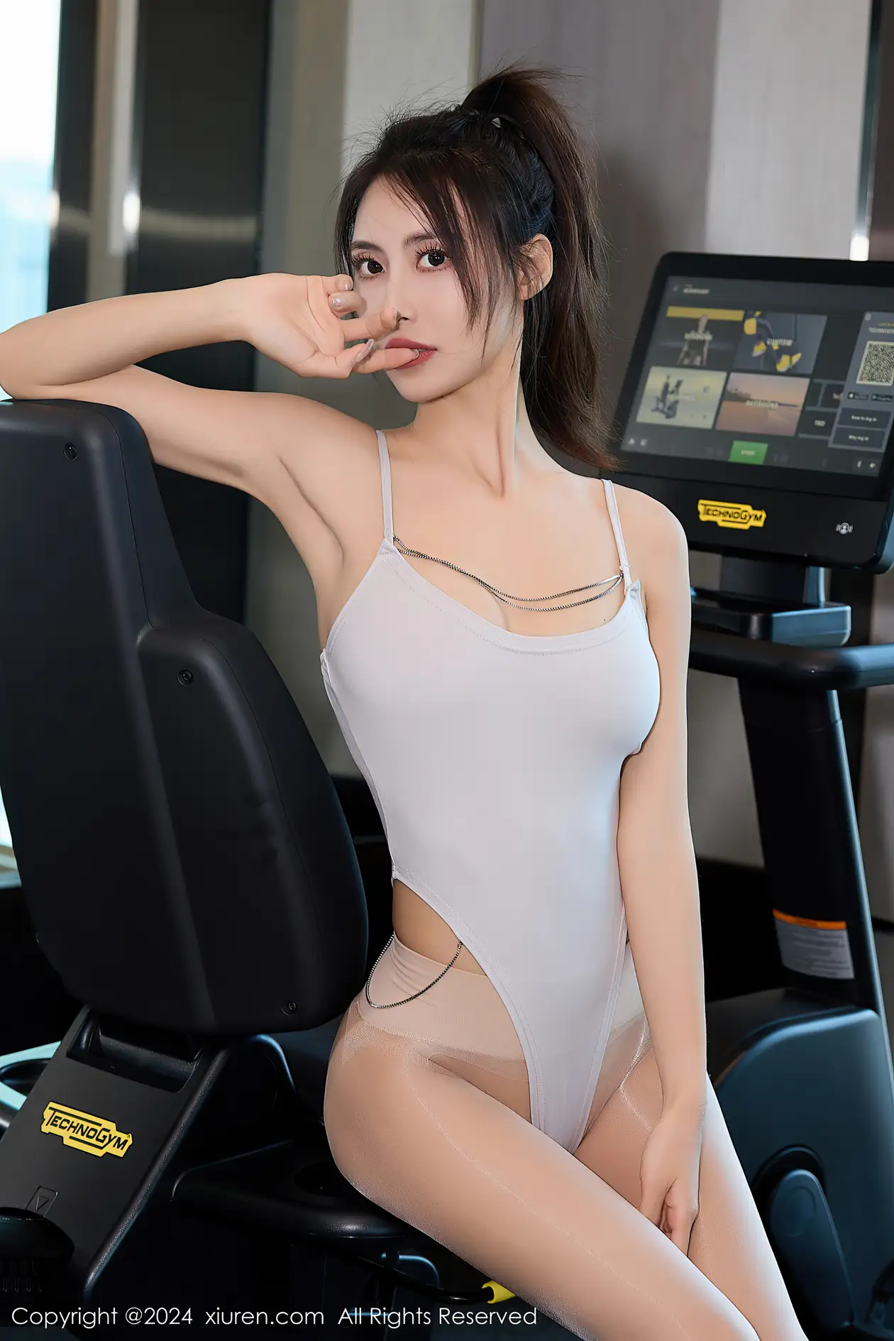 [秀人网] 2024.01.25 NO.8018 lingyu69#[71P]-1