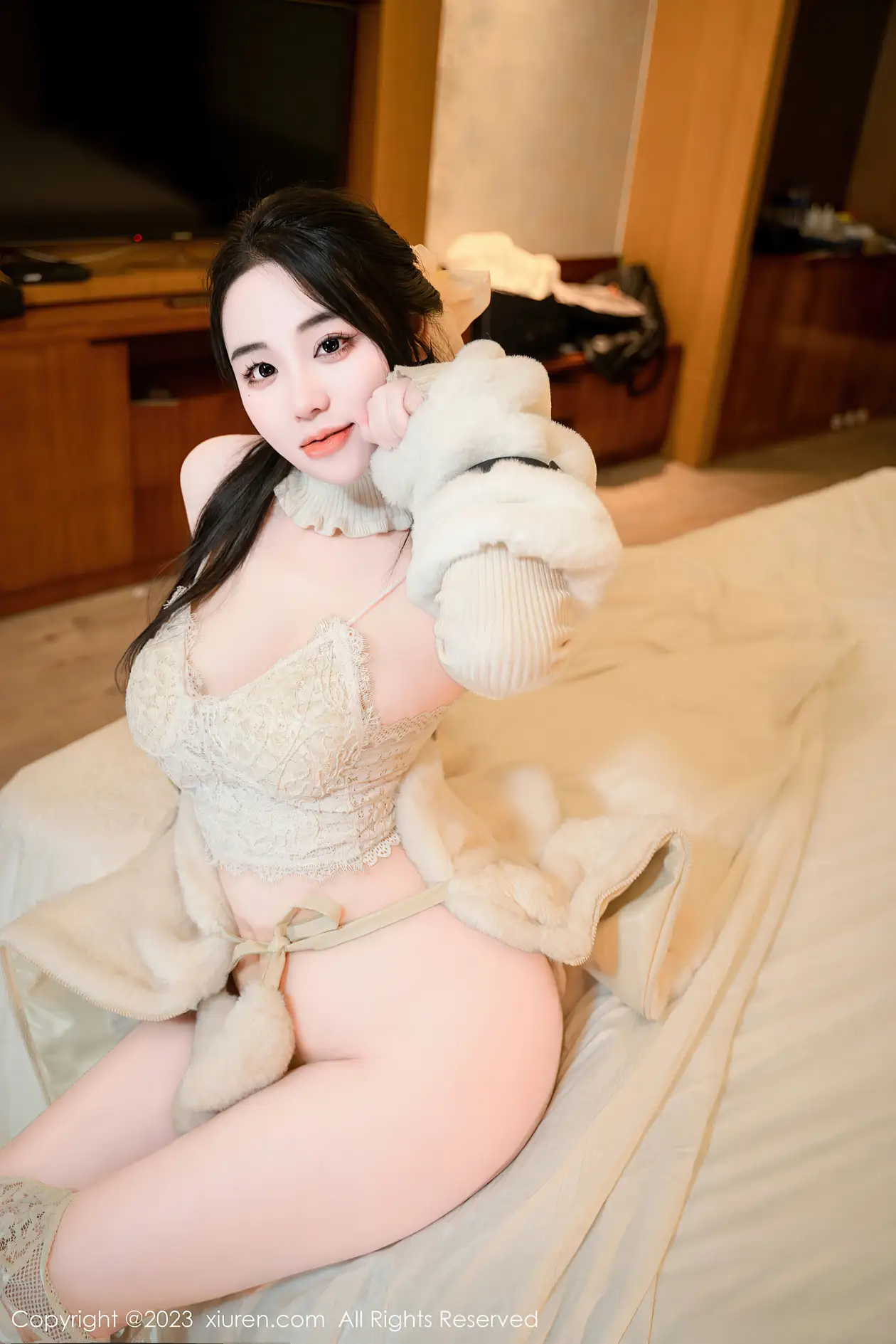 [秀人网] 2023.07.04 NO.7018 汐汐爱吃草莓#[69P]-2