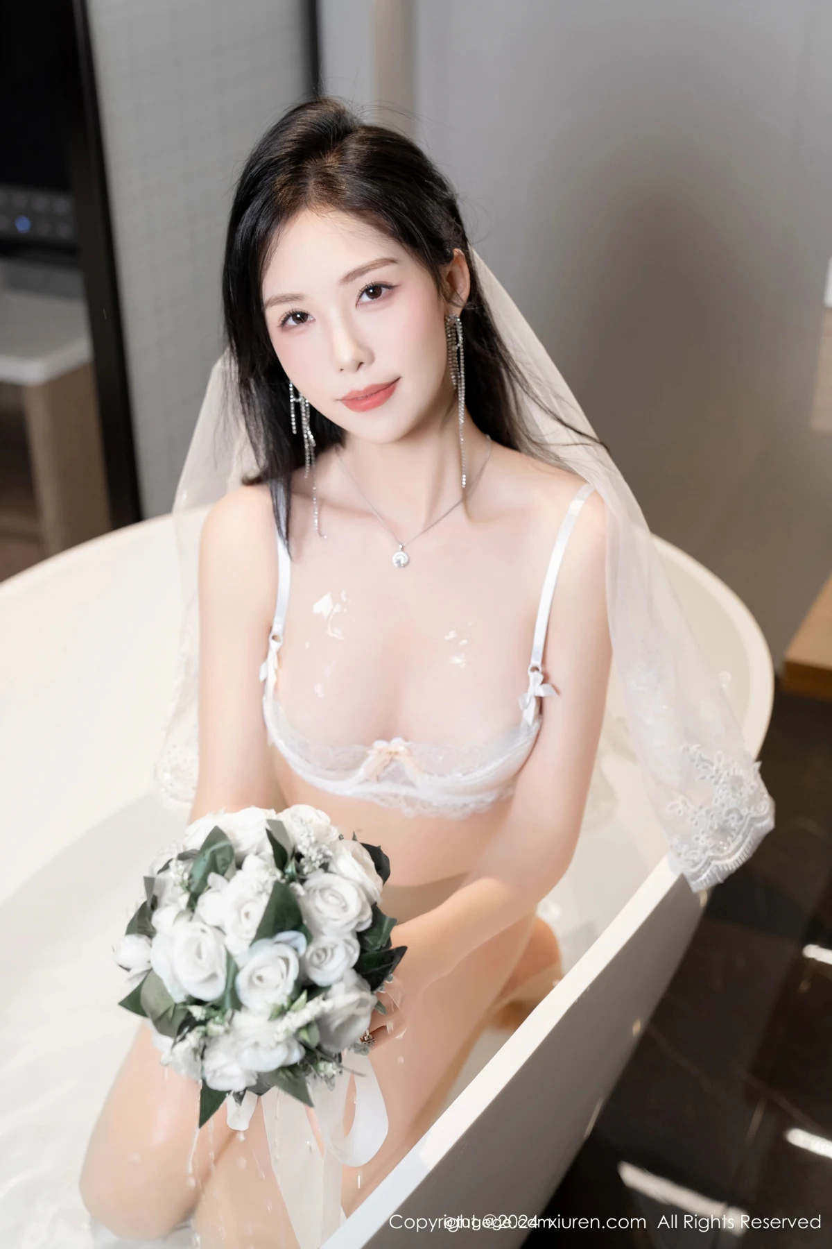 [秀人网] 2024.08.09 No.8998 利世#[101P]-3