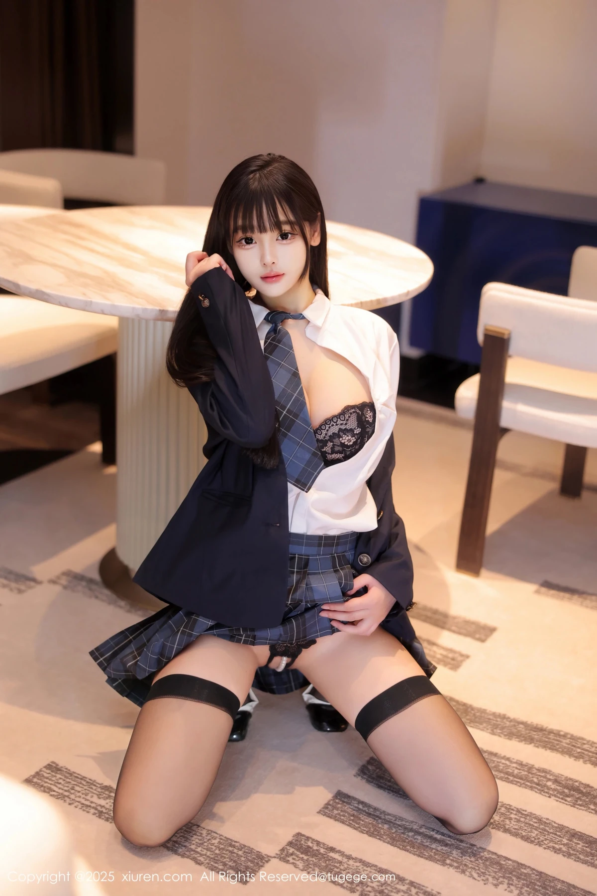[秀人网] 2025.02.08 No.9853 余安安#[86P]-3