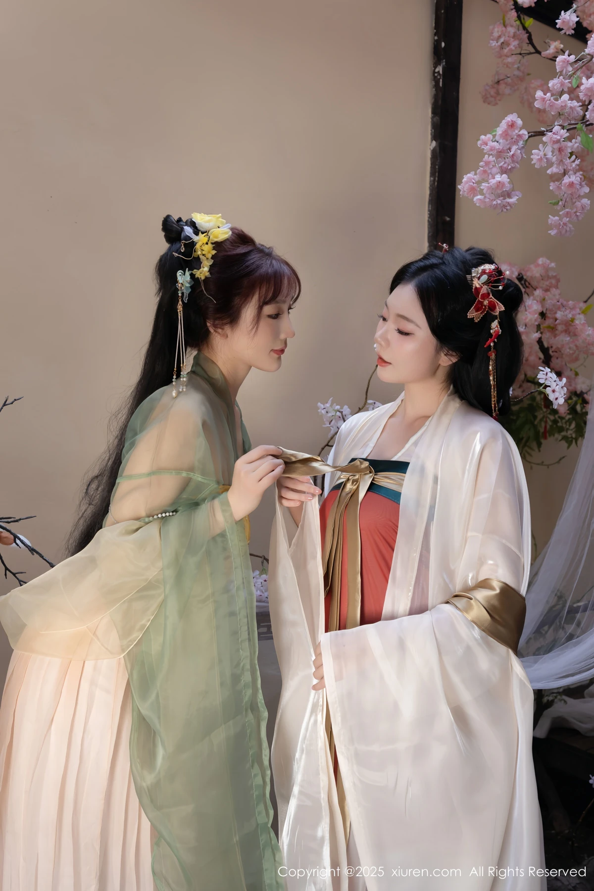 [秀人网] 2025.04.29 No.10223 陆萱萱 安然anran#[81P]-4