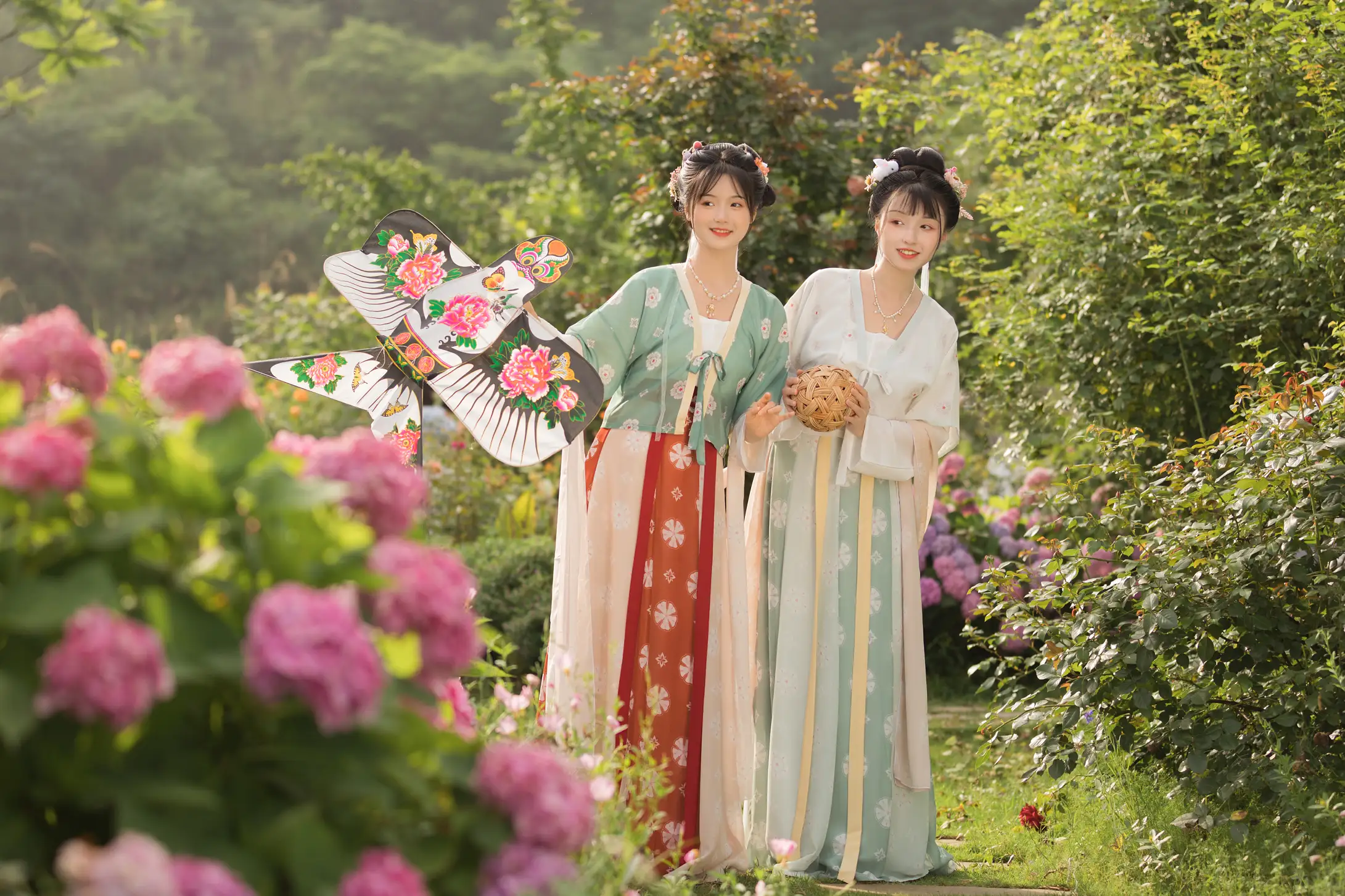 [艺图语] 2021.08.21 Vol.159 – 春日宴 miki小包子#[23P]-6