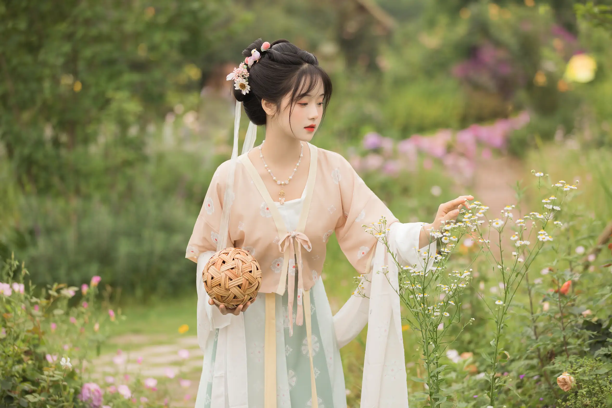[艺图语] 2021.08.21 Vol.159 – 春日宴 miki小包子#[23P]-9