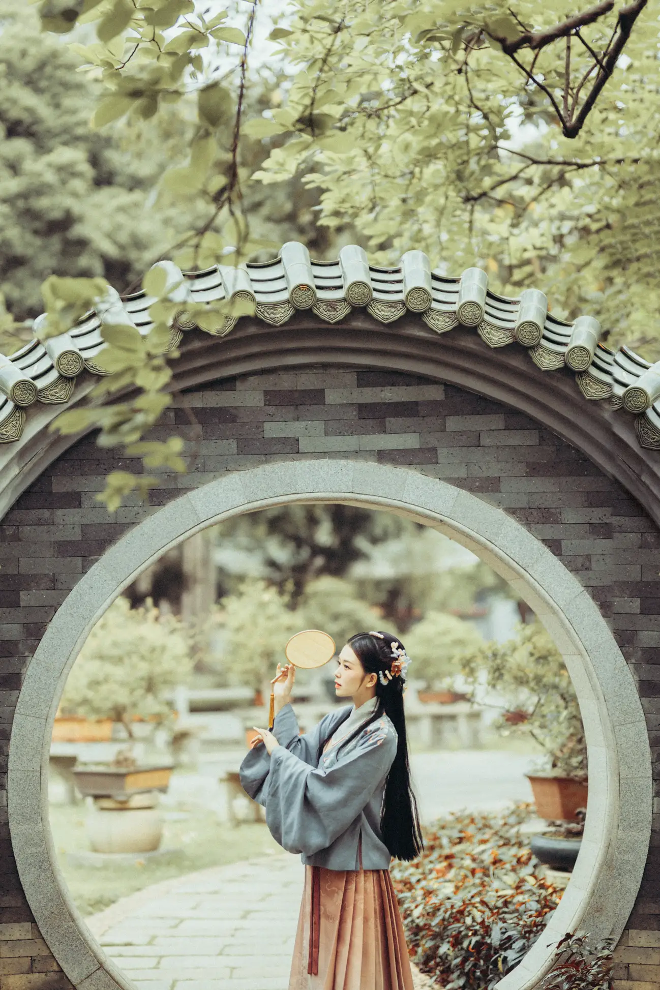 [艺图语] 2021.10.07 Vol.333 – 春思 航子#[24P]-2