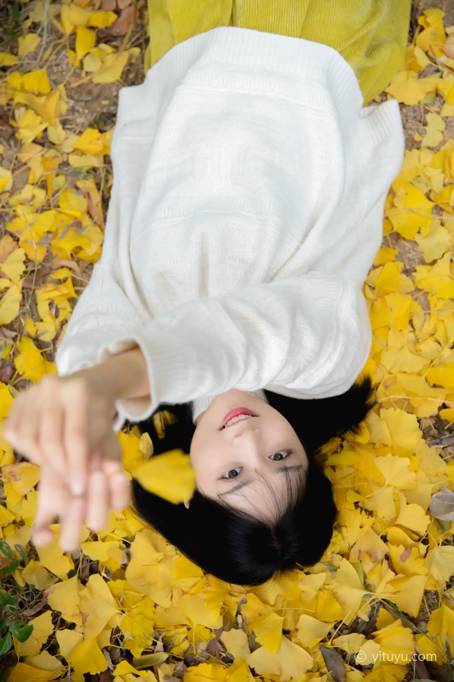 [艺图语] 2021.08.14 Vol.131 – 银杏之恋 雨文#[39P]-9