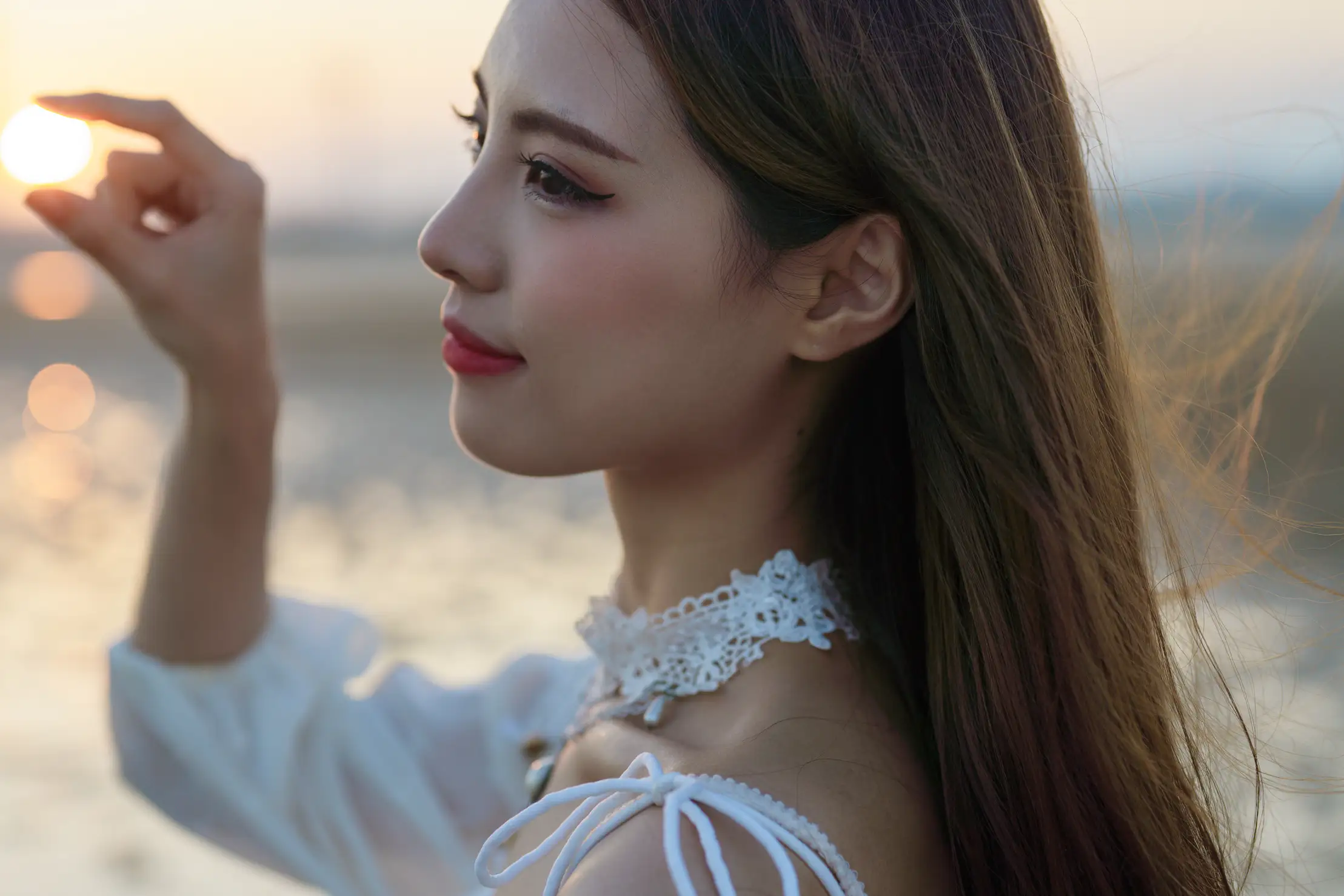 [艺图语] 2021.12.02 Vol.483 – 与海为邻 滕静#[51P]-1