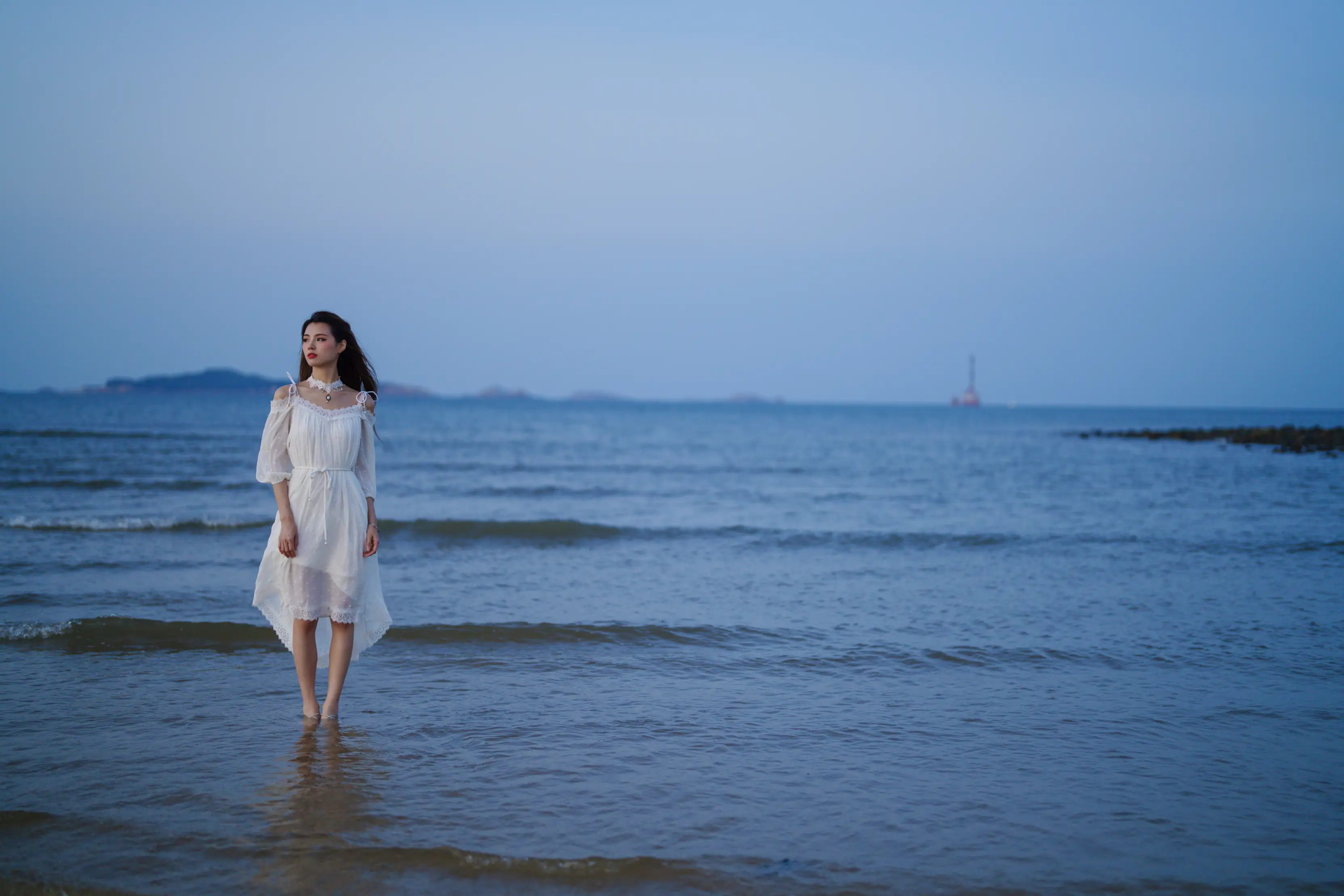 [艺图语] 2021.12.02 Vol.483 – 与海为邻 滕静#[51P]-1