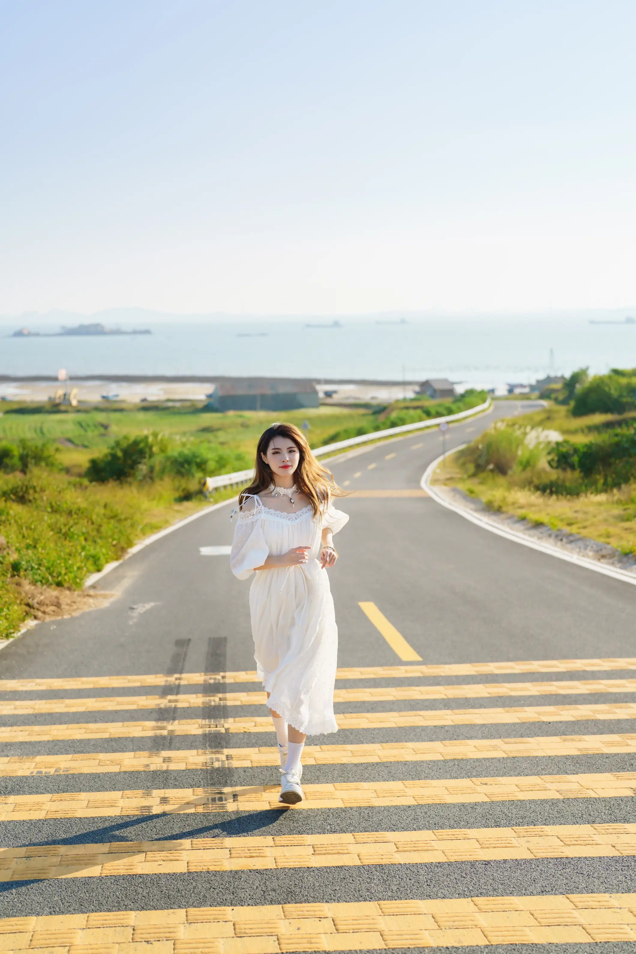 [艺图语] 2021.12.02 Vol.483 – 与海为邻 滕静#[51P]-9