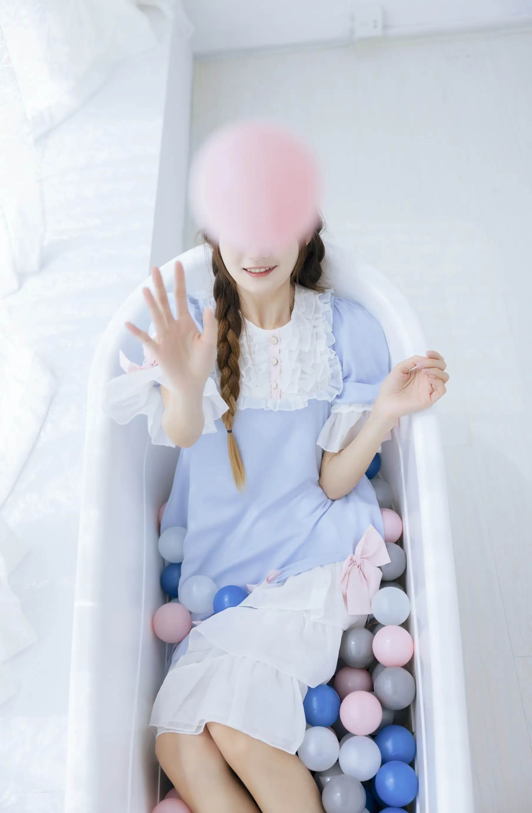 [艺图语] 2022.08.16 Vol.1720 – 夏日甜美 兔子Zzz不吃胡萝卜#[33P]-1