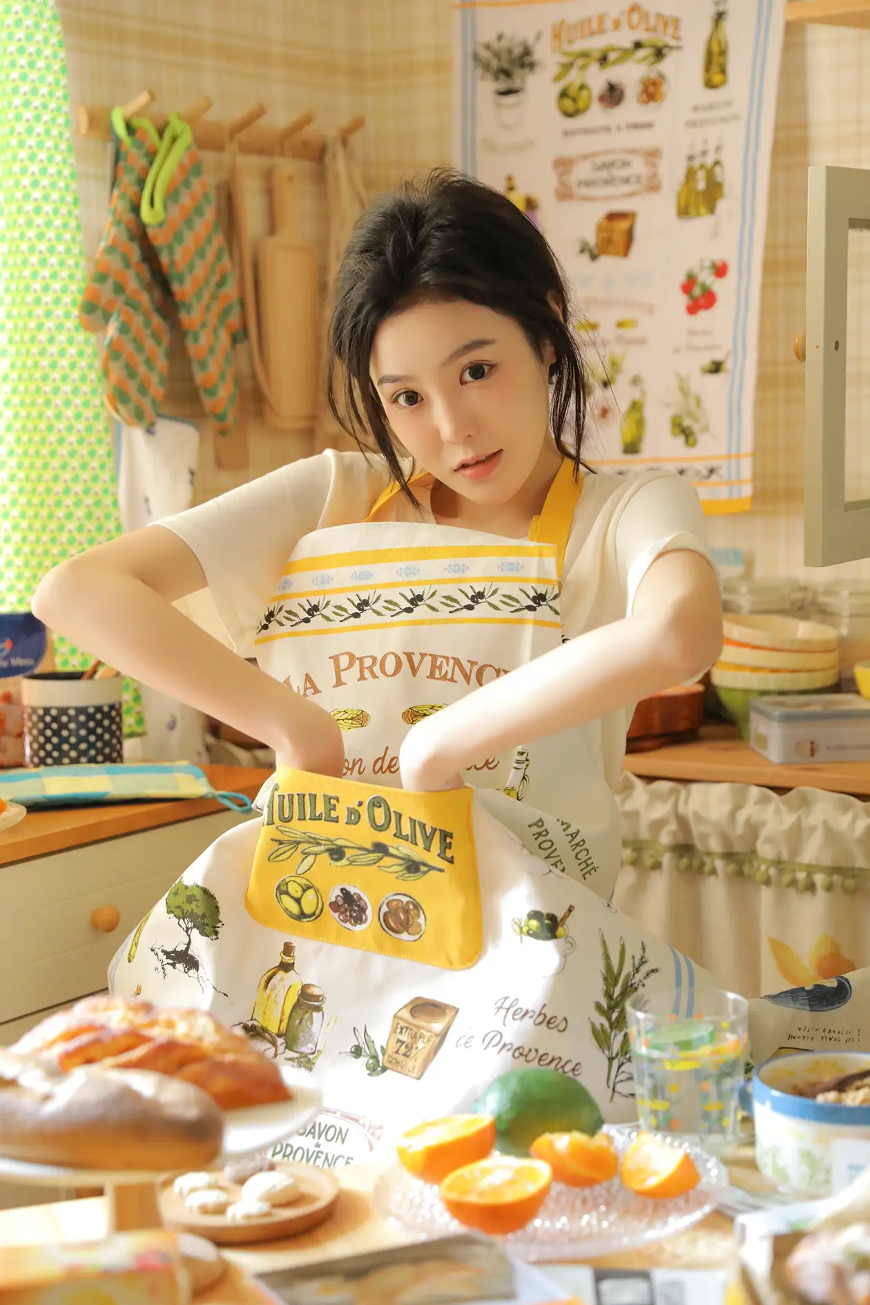 [艺图语] 2022.07.07 Vol.1403 – 橙味小厨娘 苡萱mua#[43P]-9