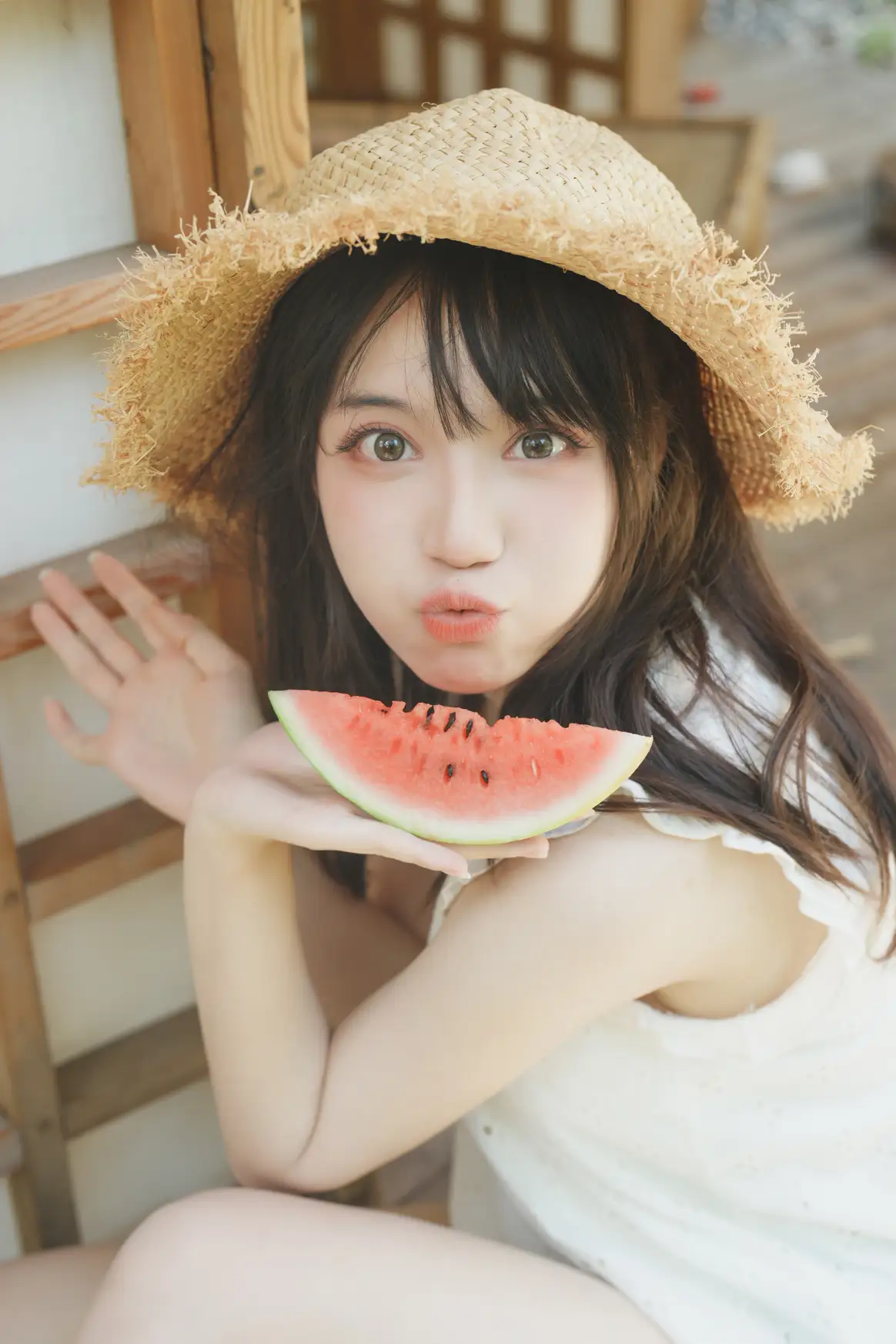 [艺图语] 2022.09.05 Vol.1877 – 夏日少女与西瓜 贰加六#[39P]-10
