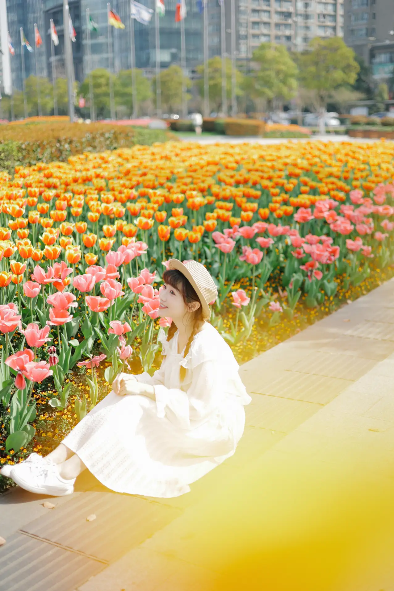 [艺图语] 2022.09.10 Vol.1920 – 郁金香花开 蓝胖子-#[28P]-5